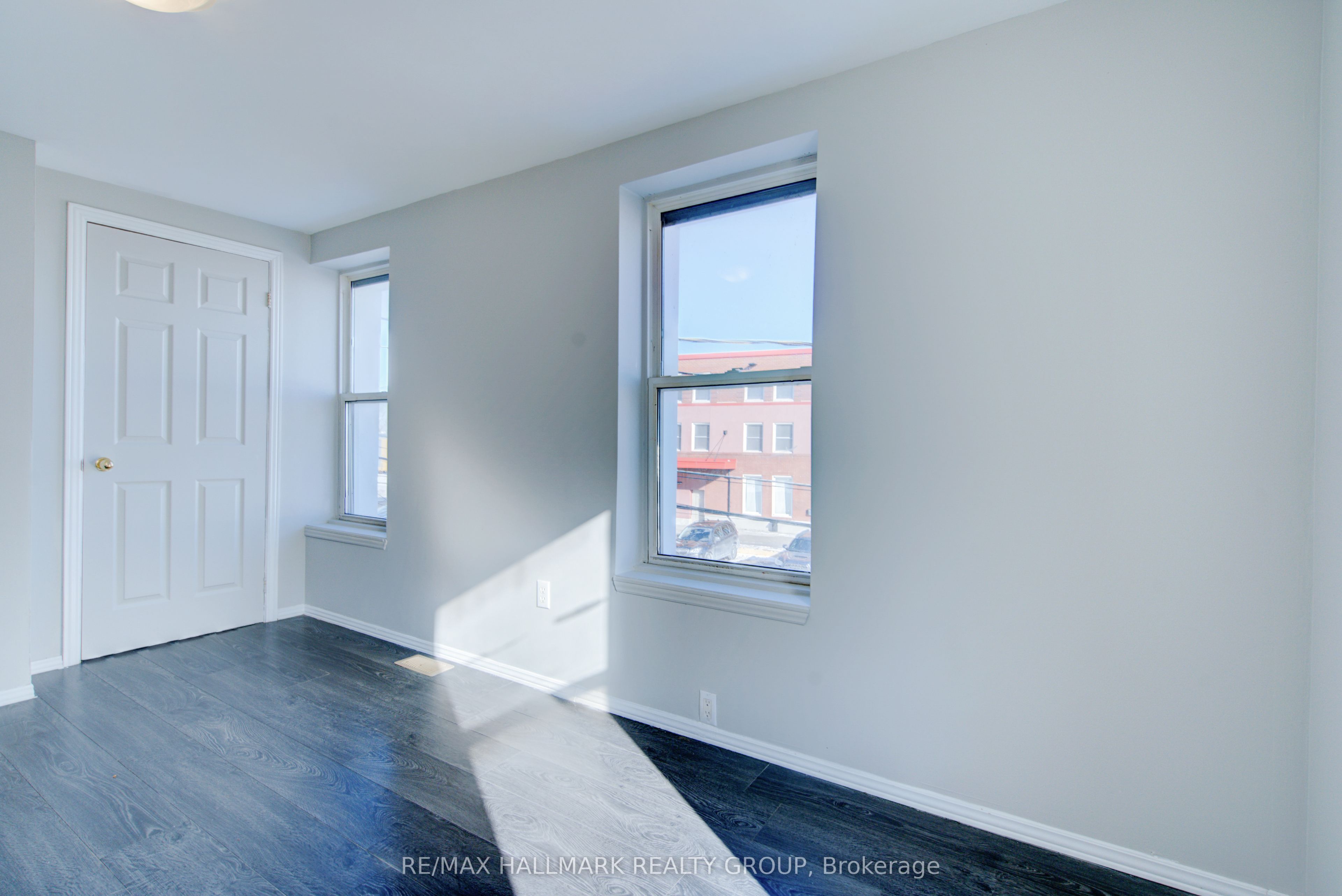 58-60 Victoria Avenue Property Photo 3