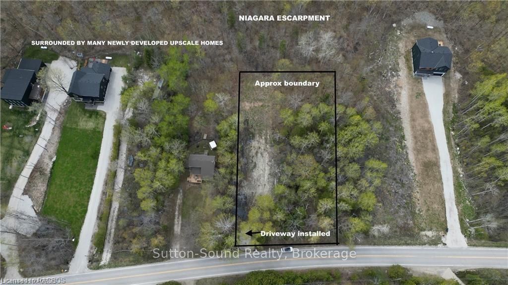 504838 Grey Rd 1 Road Property Photo 1