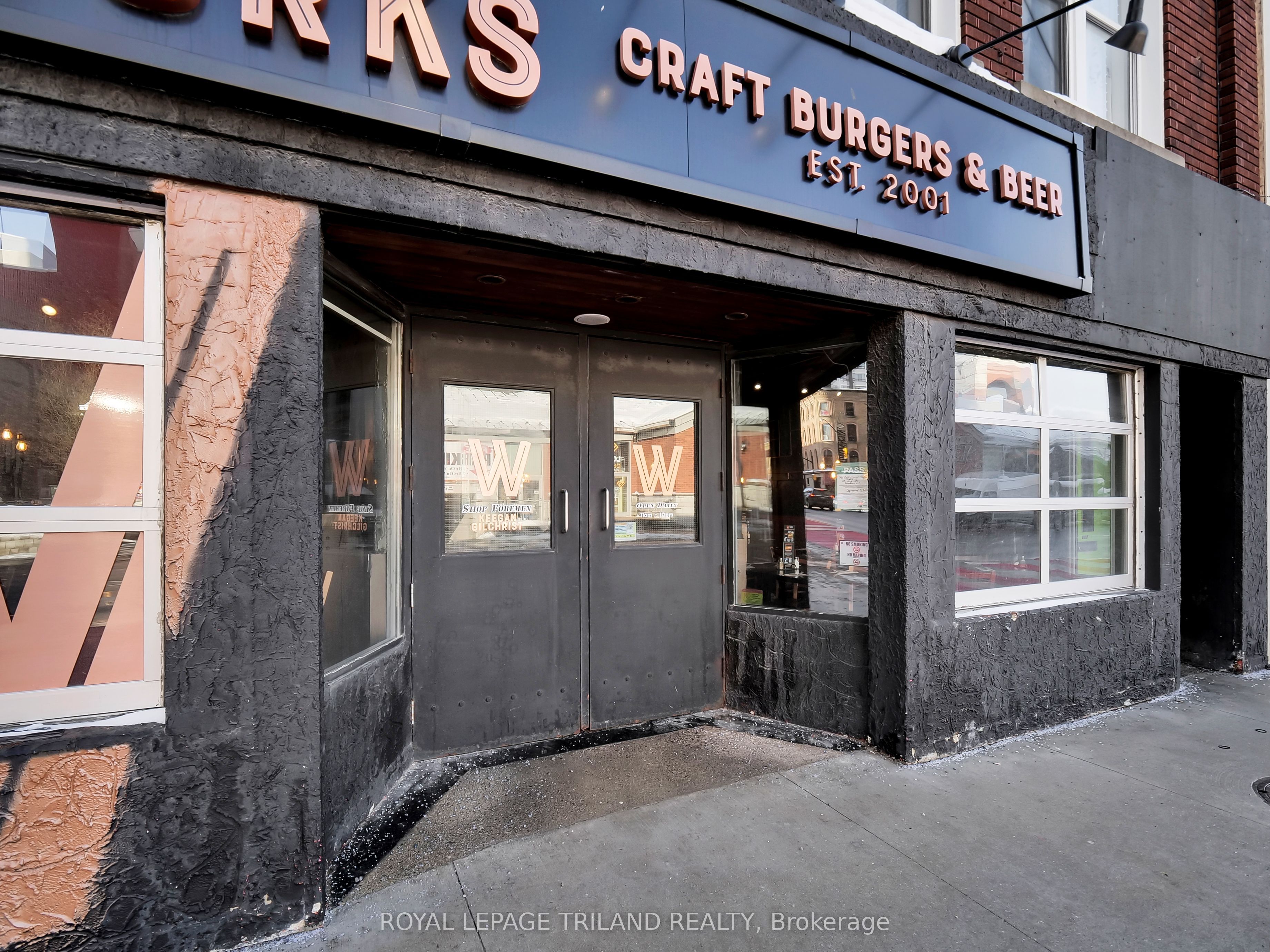 145 King Street Property Photo 4