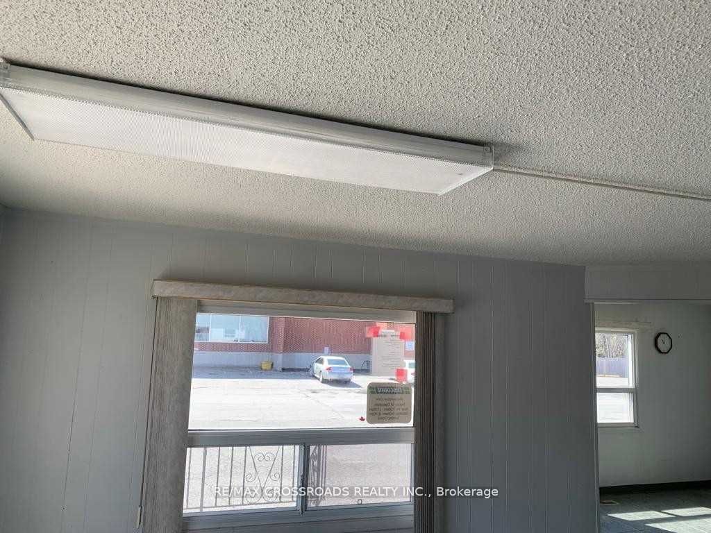 252 North Front Street Property Photo 7