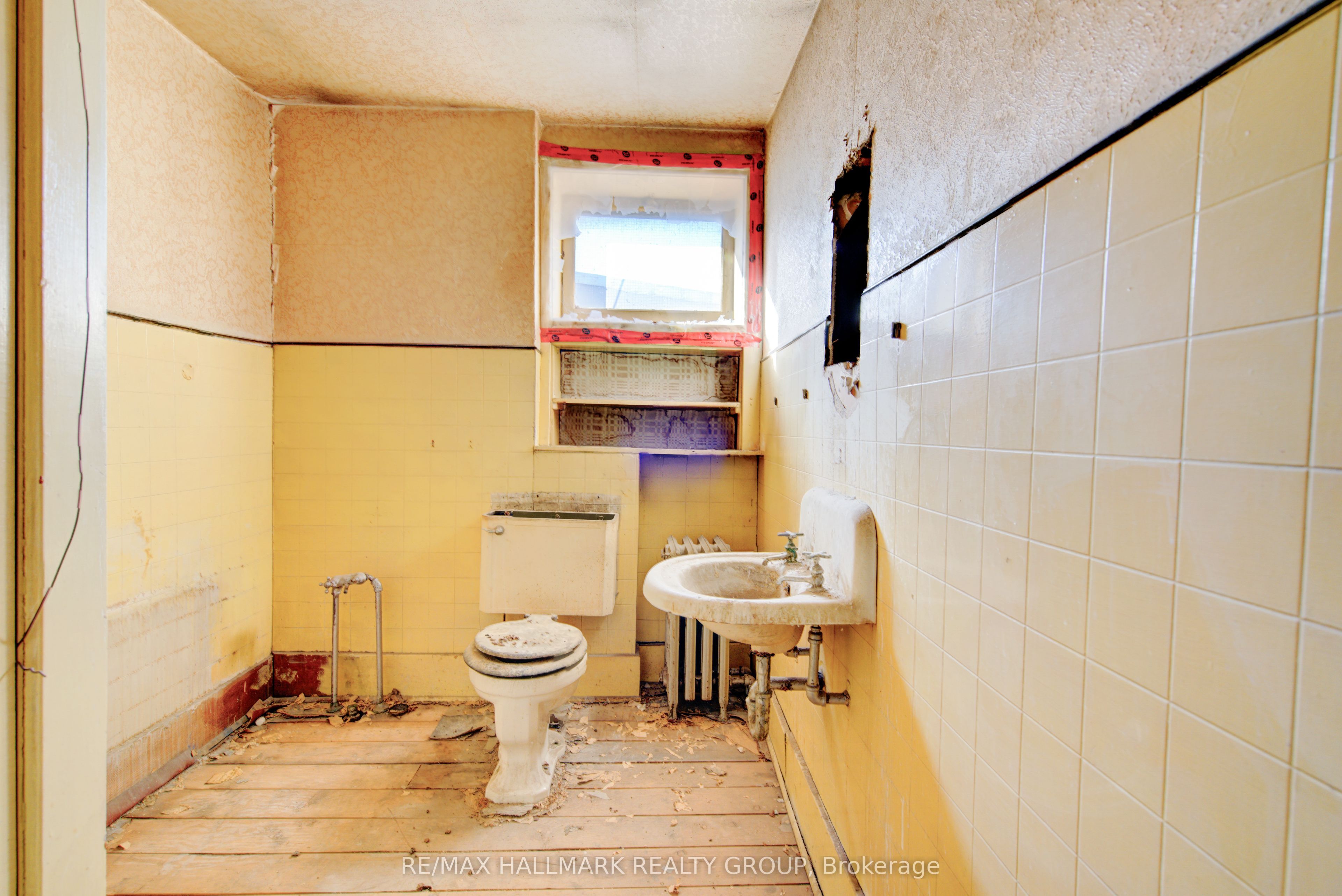 72 Daniel Street Property Photo 35