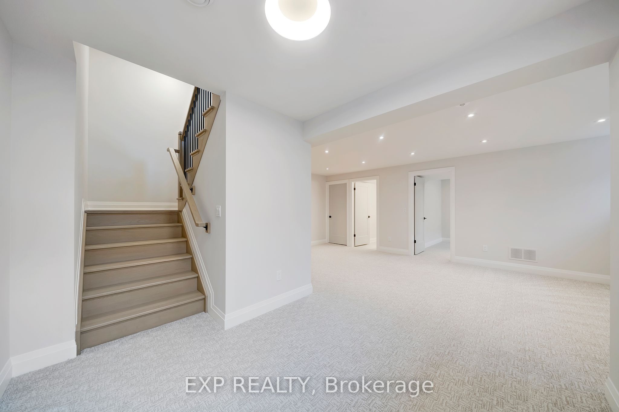 #4 - 24 Grapeview Drive Property Photo 38