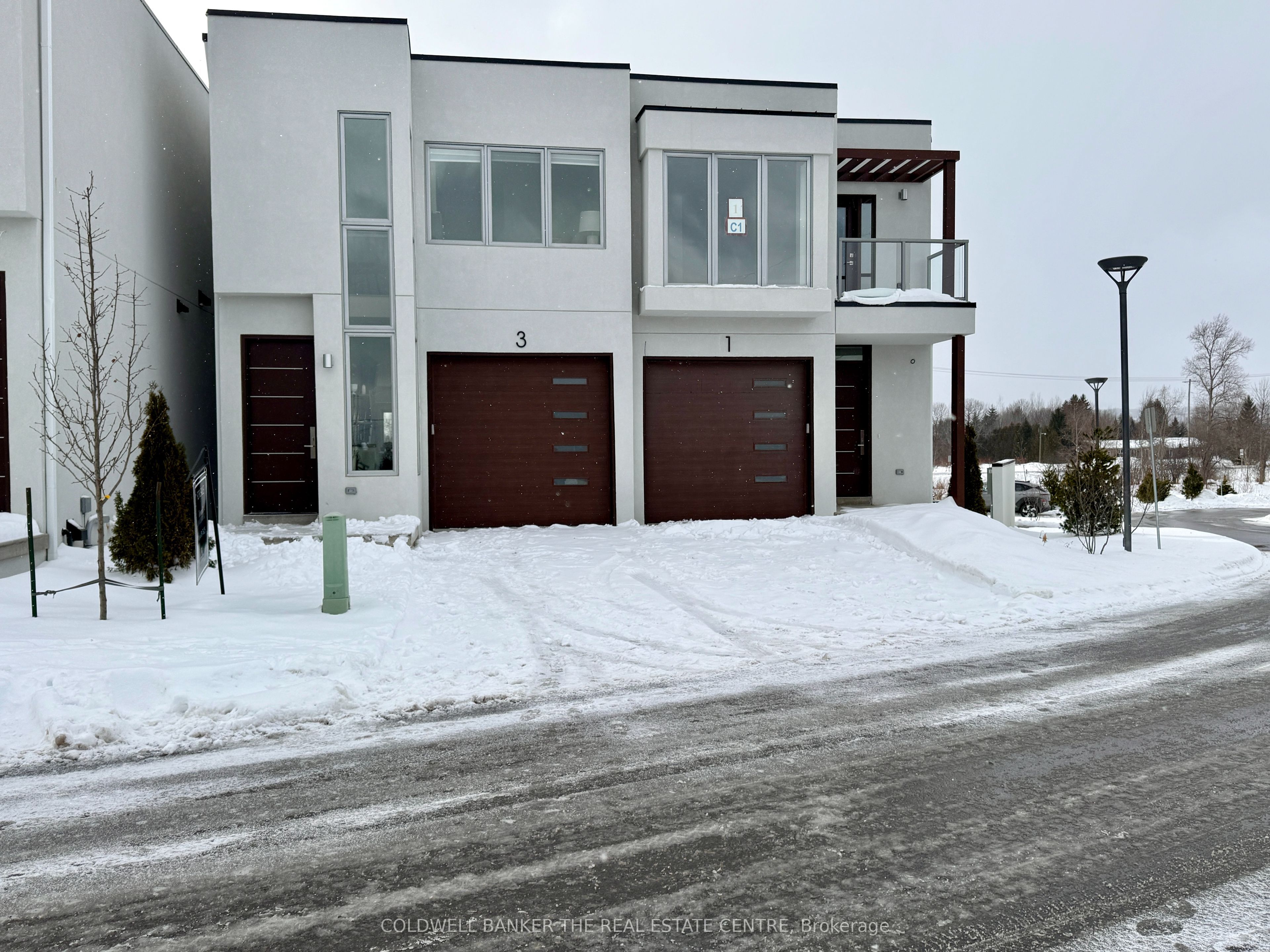 3 Waterview Rd Property Photo 2