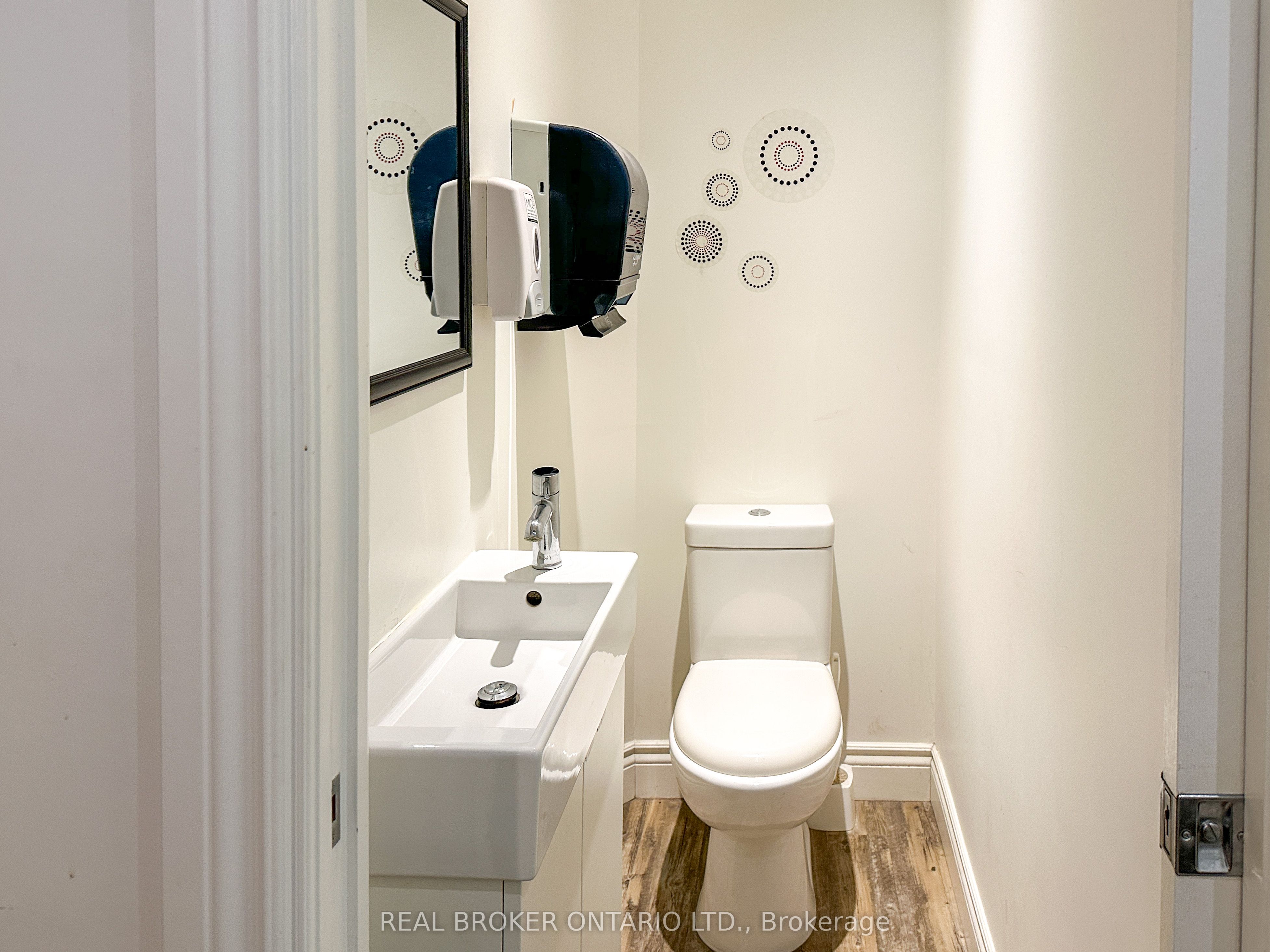 13 Clothier Street Property Photo 17