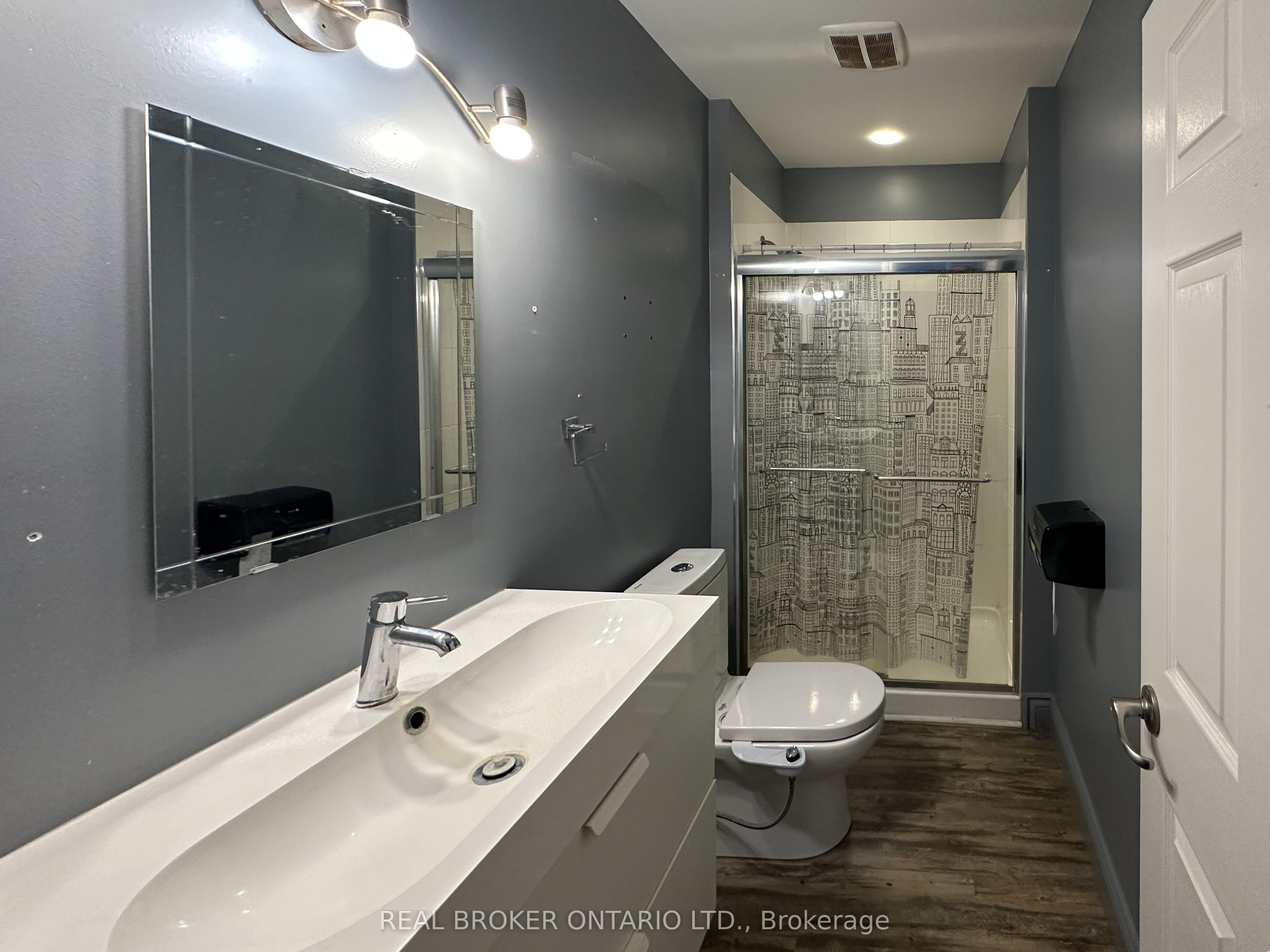 13 Clothier Street Property Photo 21