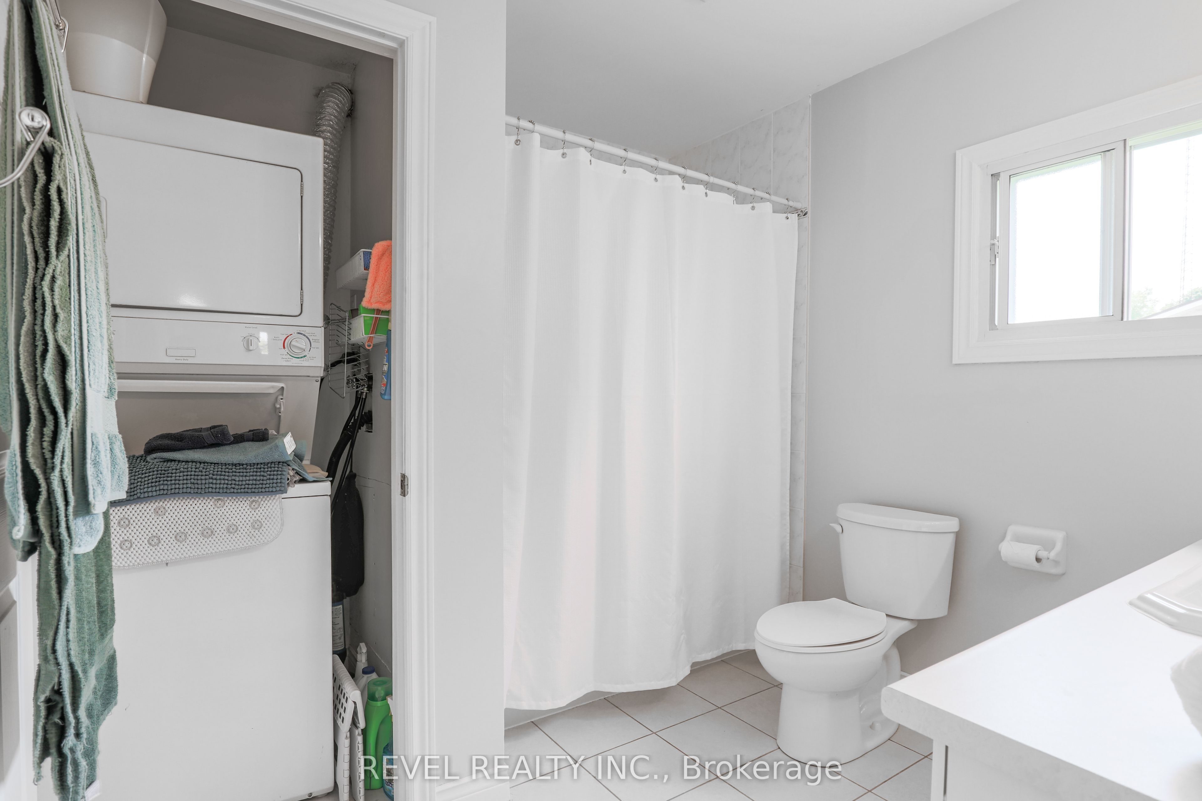27 Island View Road Property Photo 16