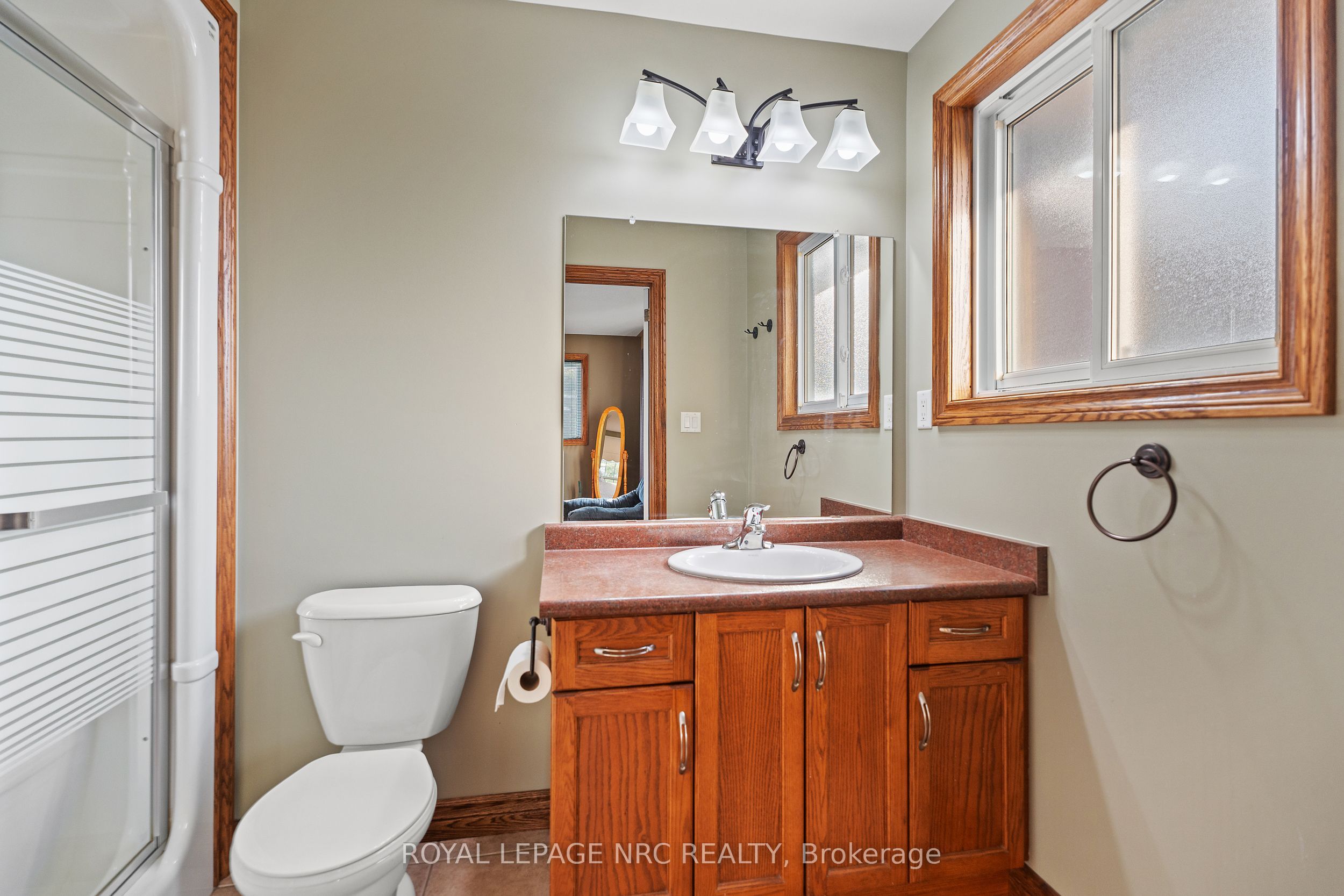 8350 Young Street Property Photo 12