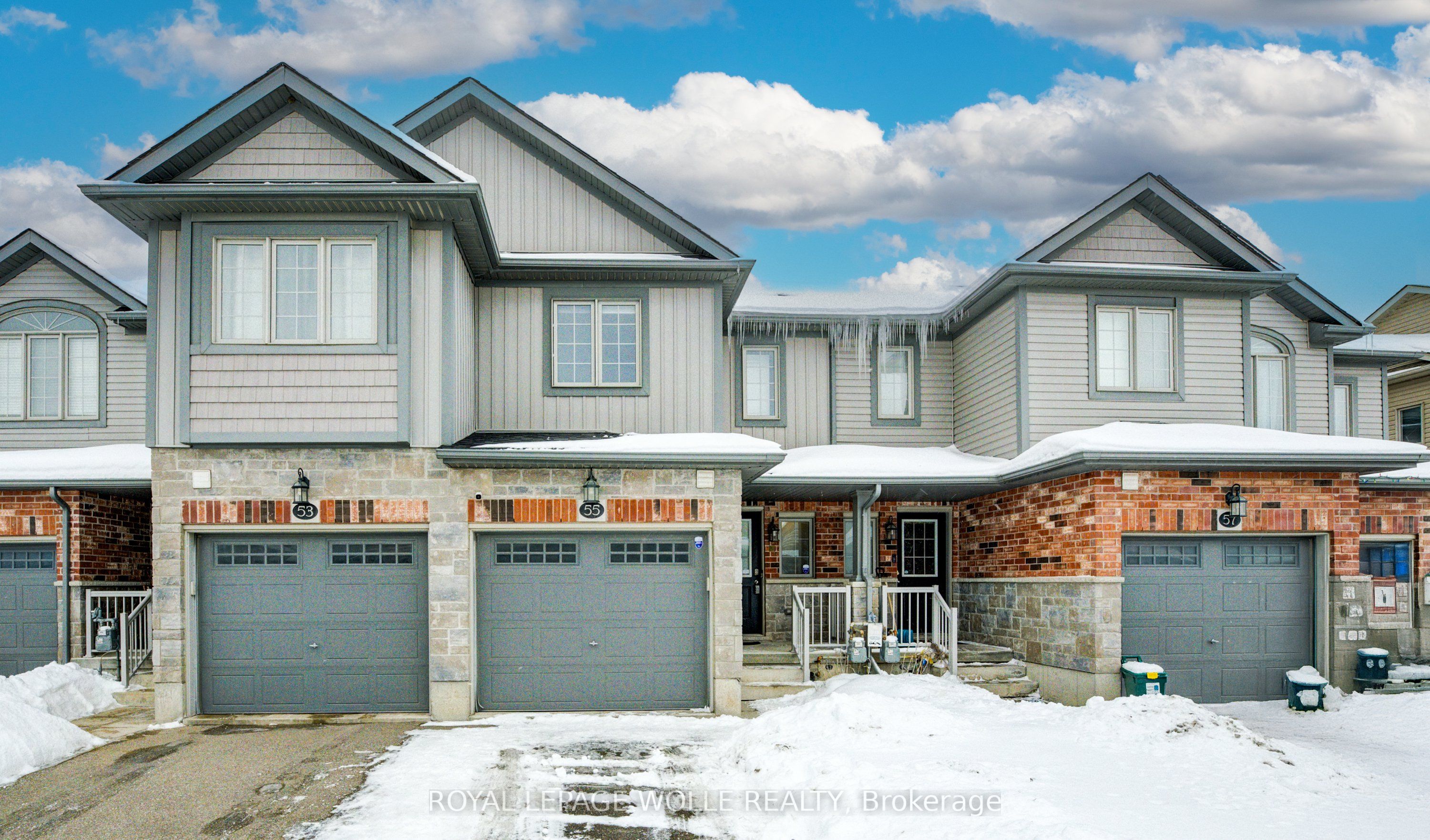 55 Meadowridge Street Property Photo 1