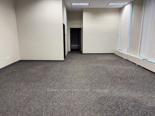 #103 - 495 Richmond Street Property Photo 5