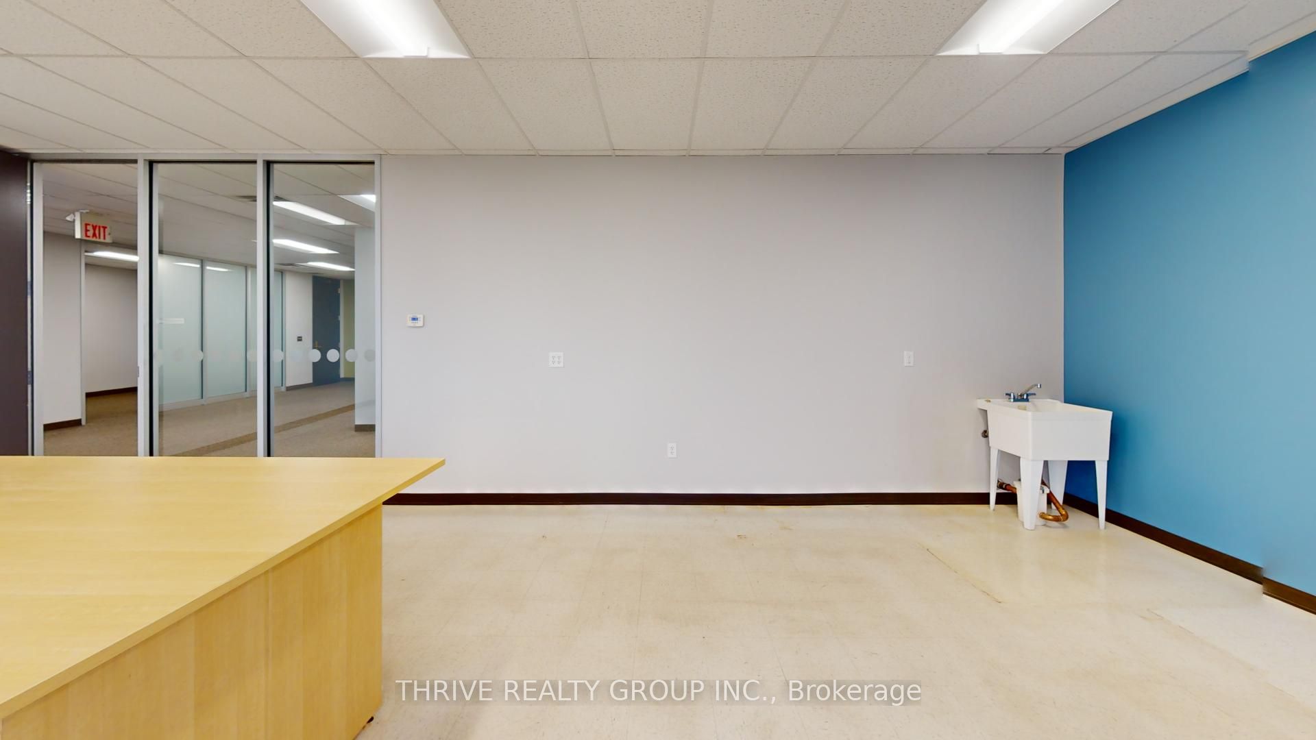 #510 - 171 Queens Avenue Property Photo 12