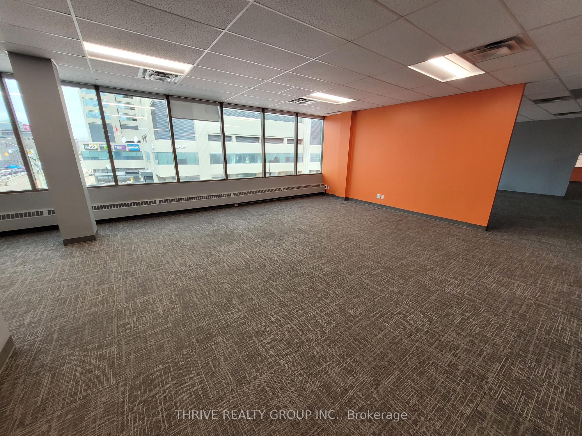 #300 - 285 King Street Property Photo 9