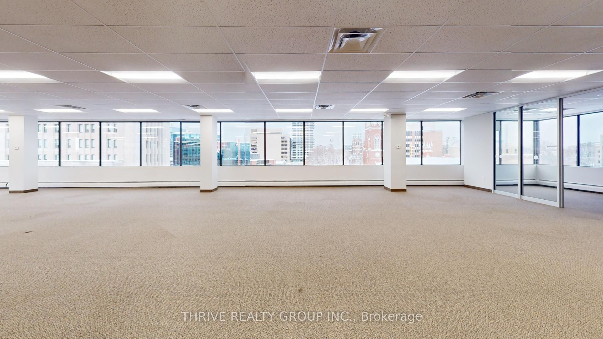#600 - 171 Queens Avenue Property Photo 4