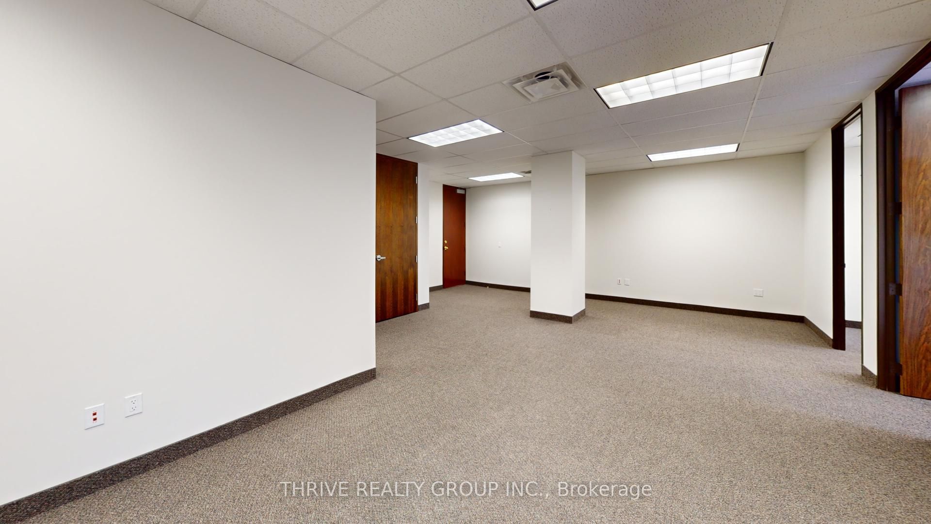 #910 - 495 Richmond Street Property Photo 7