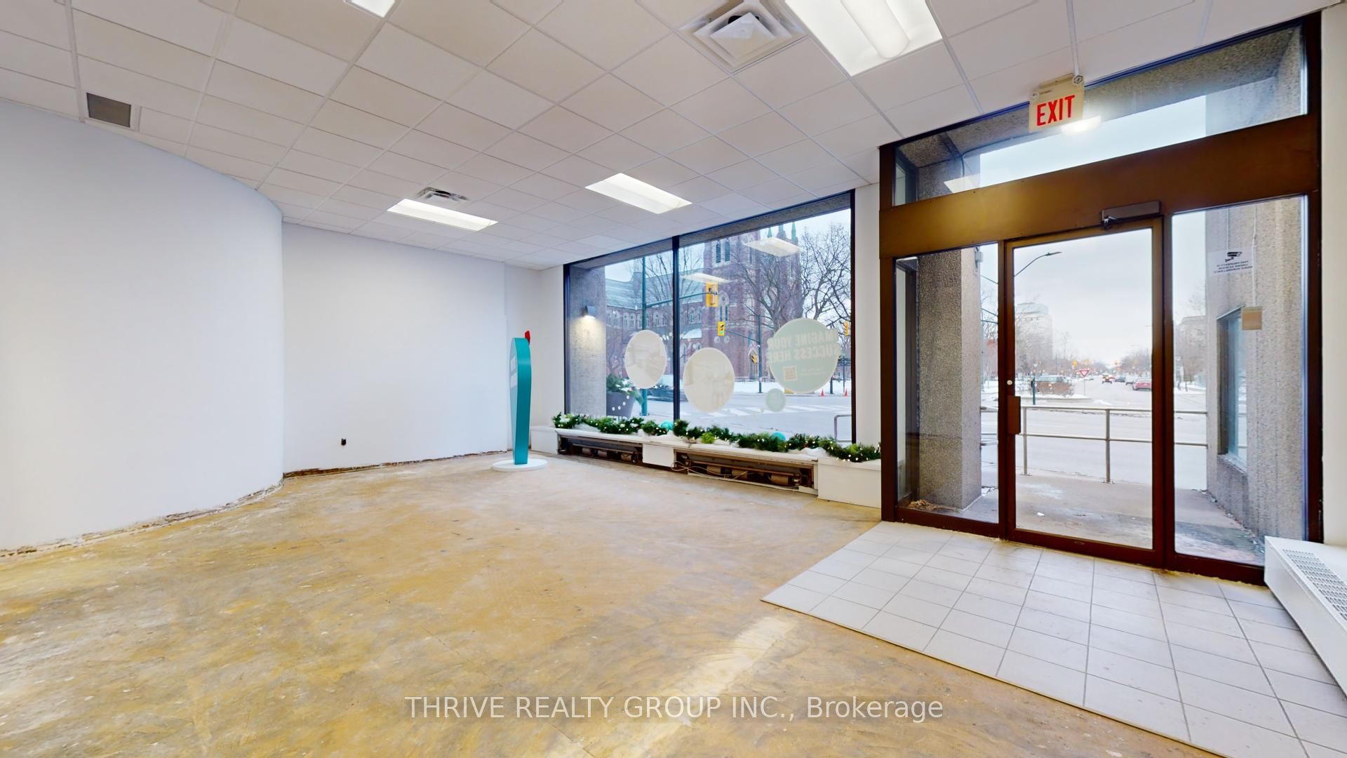 #102 - 495 Richmond Street Property Photo 7