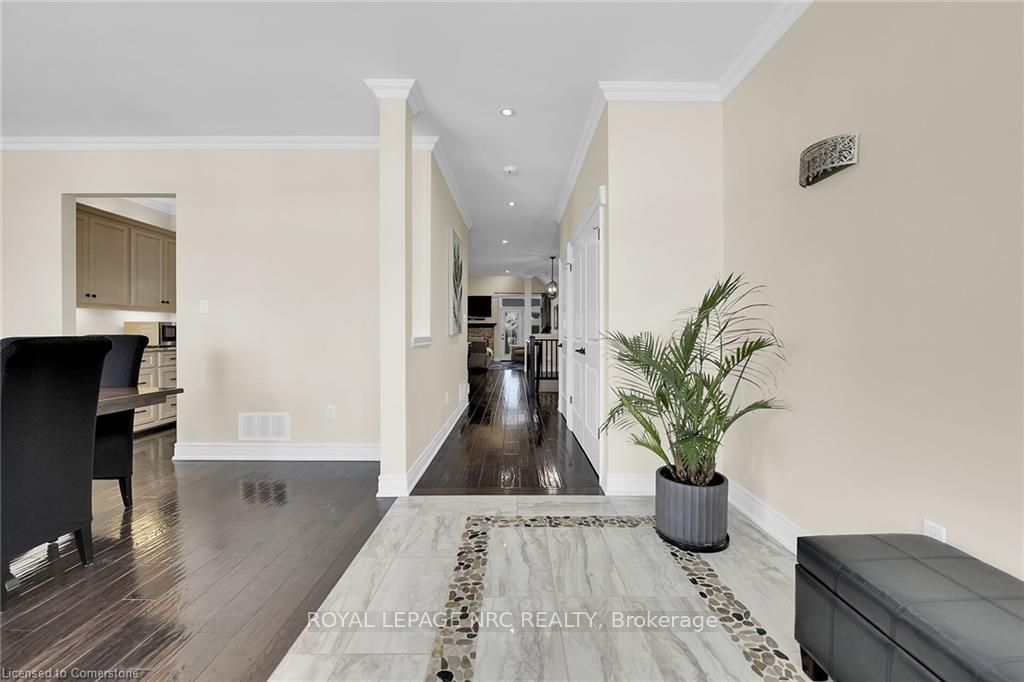 #59 - 47 Regatta Drive Property Photo 11