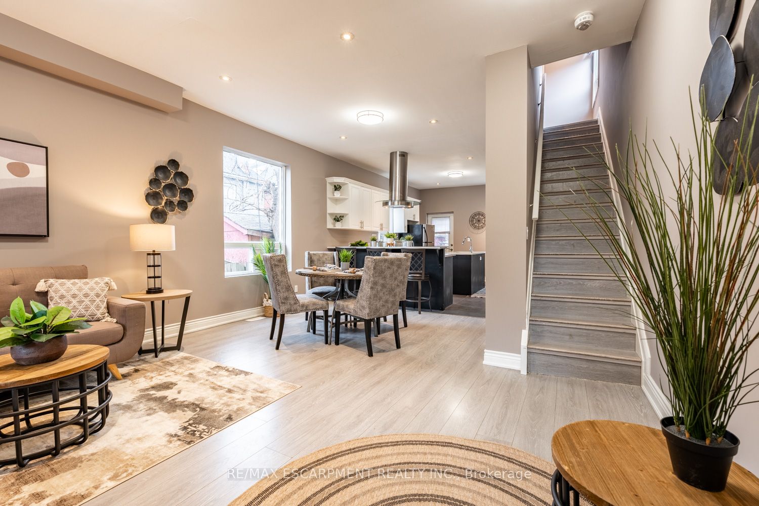 57 Century Street Property Photo 4