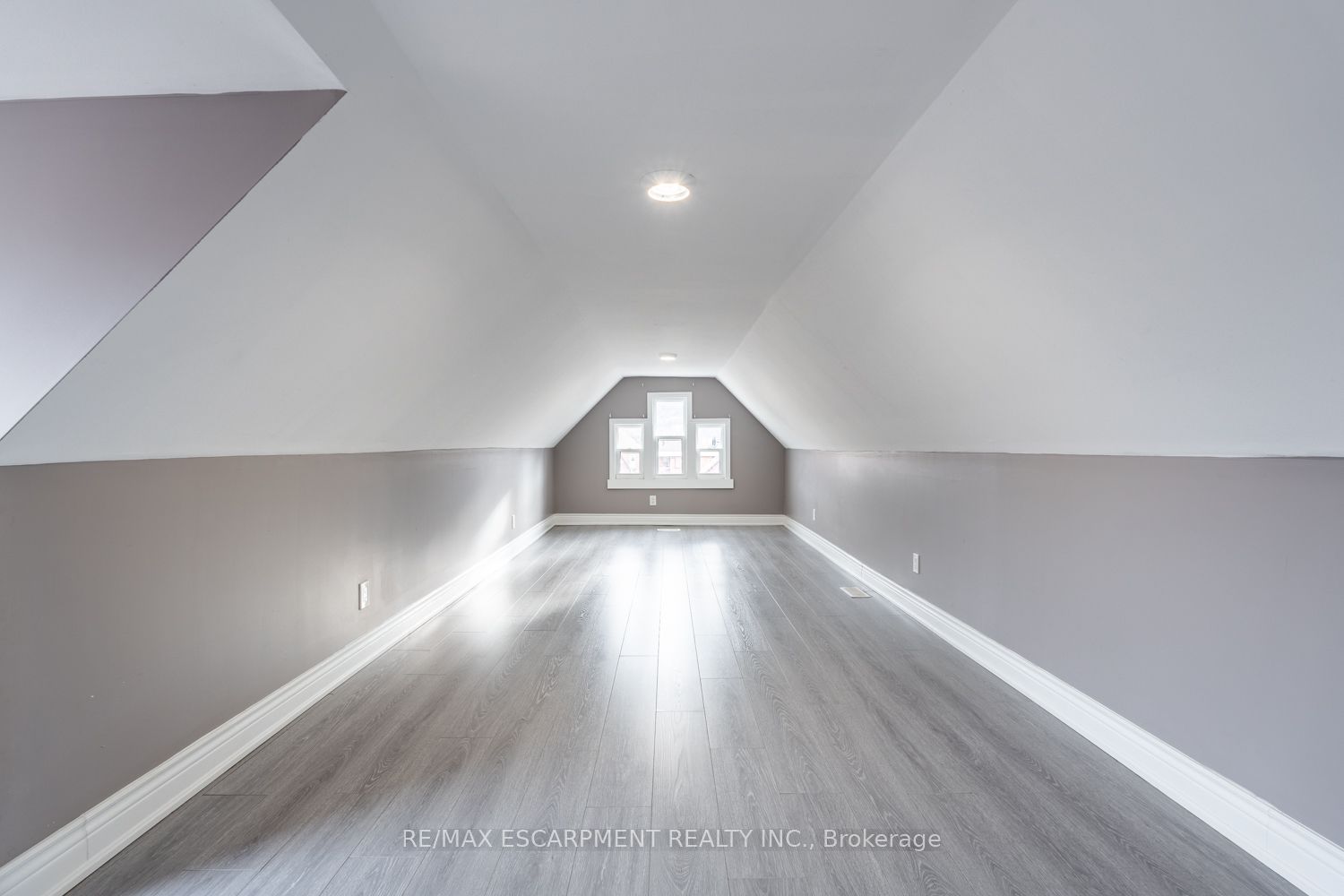 57 Century Street Property Photo 25