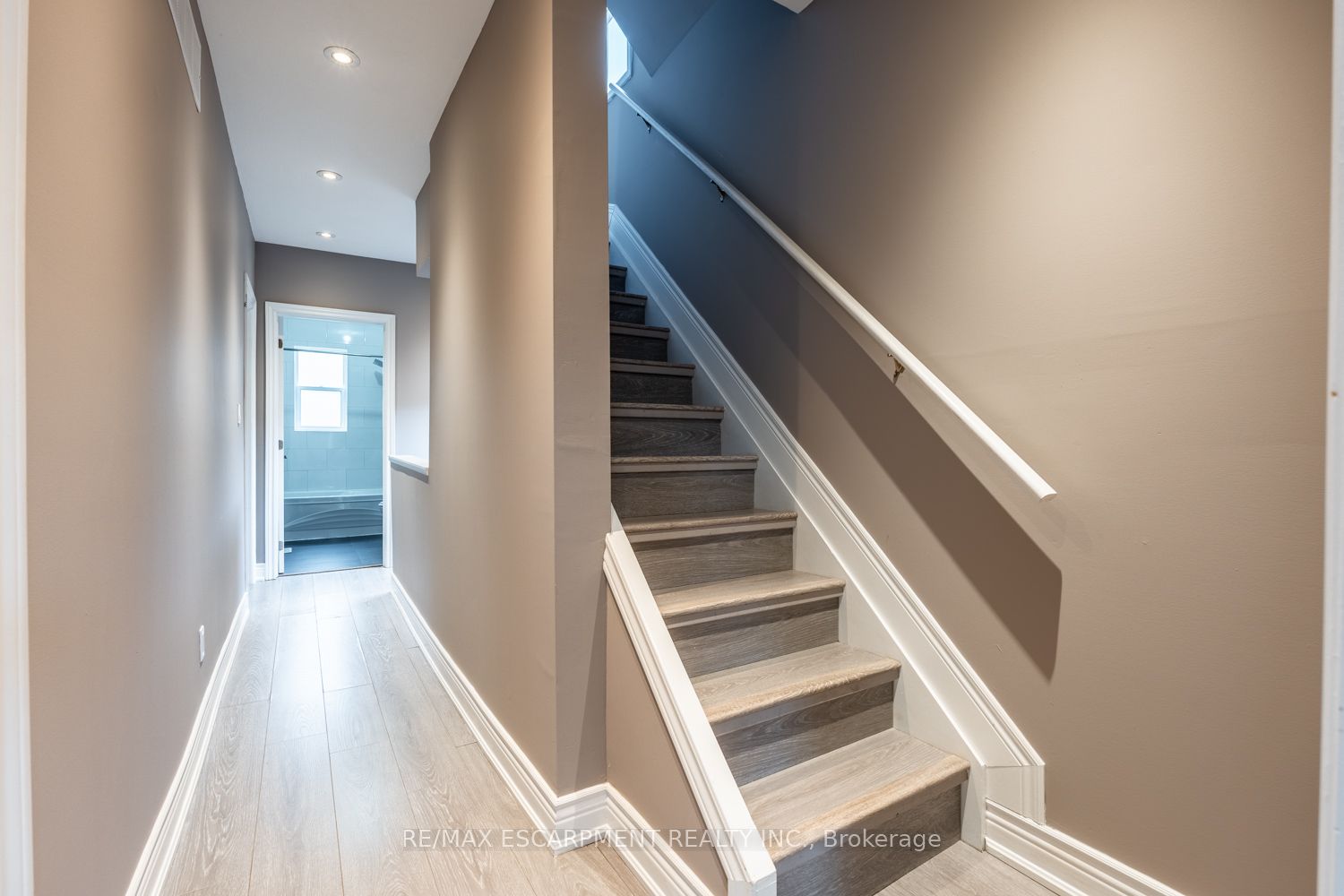 57 Century Street Property Photo 30
