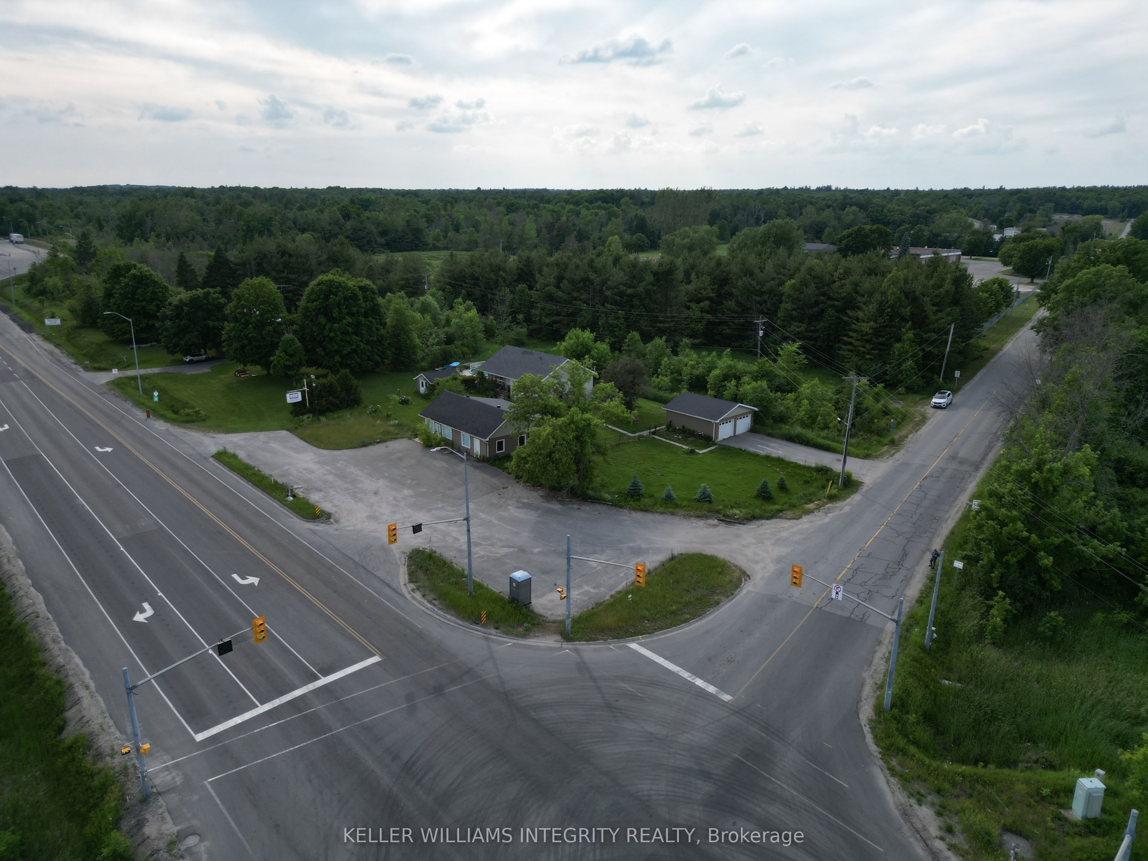 18318 Highway 7 Highway Property Photo 1