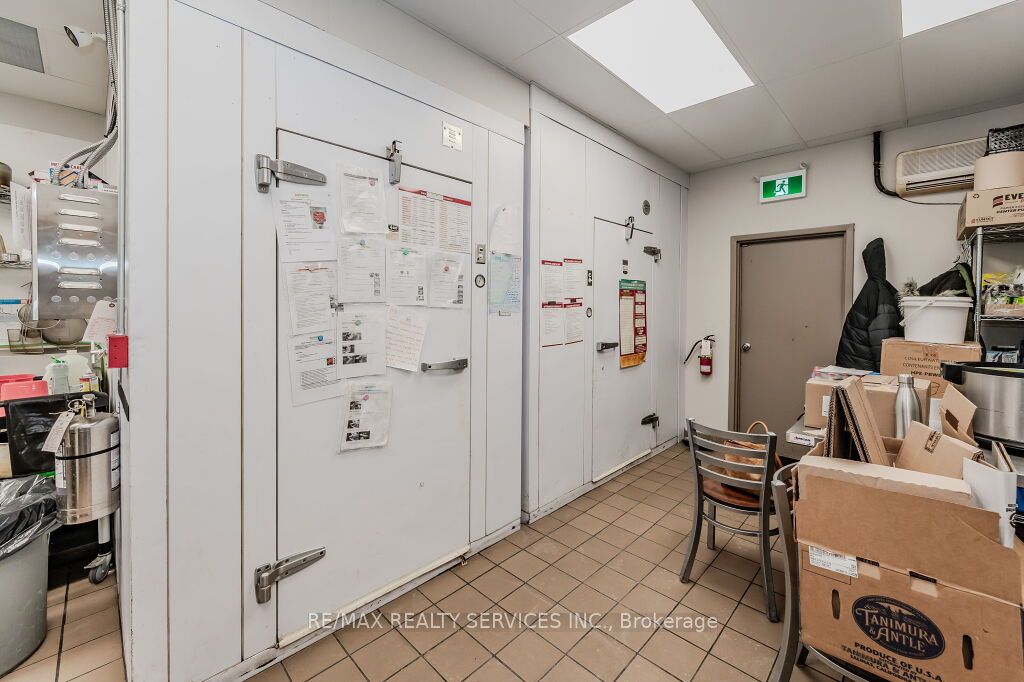 #8 - 525 Highland Road Property Photo 14