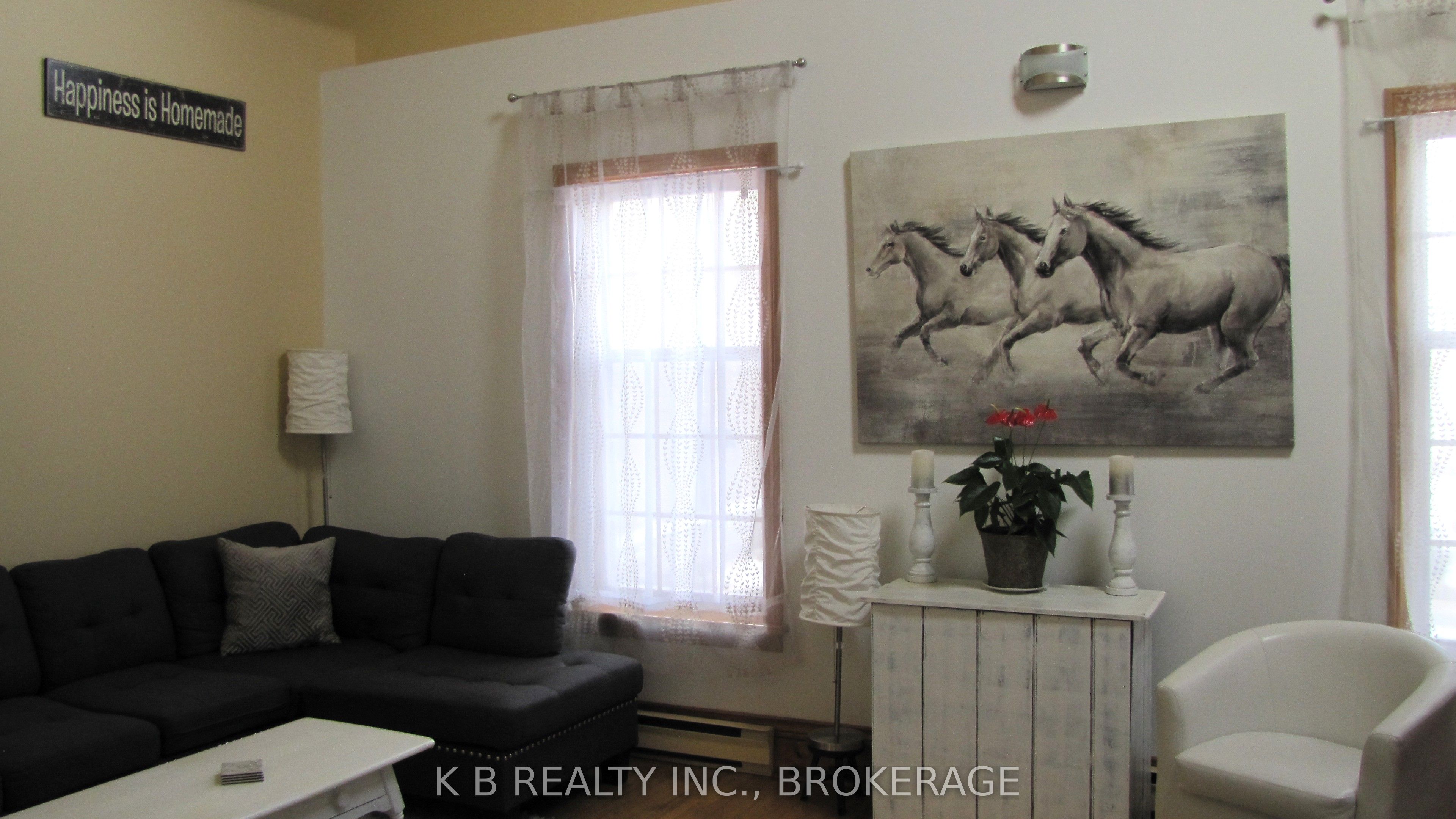 166 Queen Street Property Photo 19