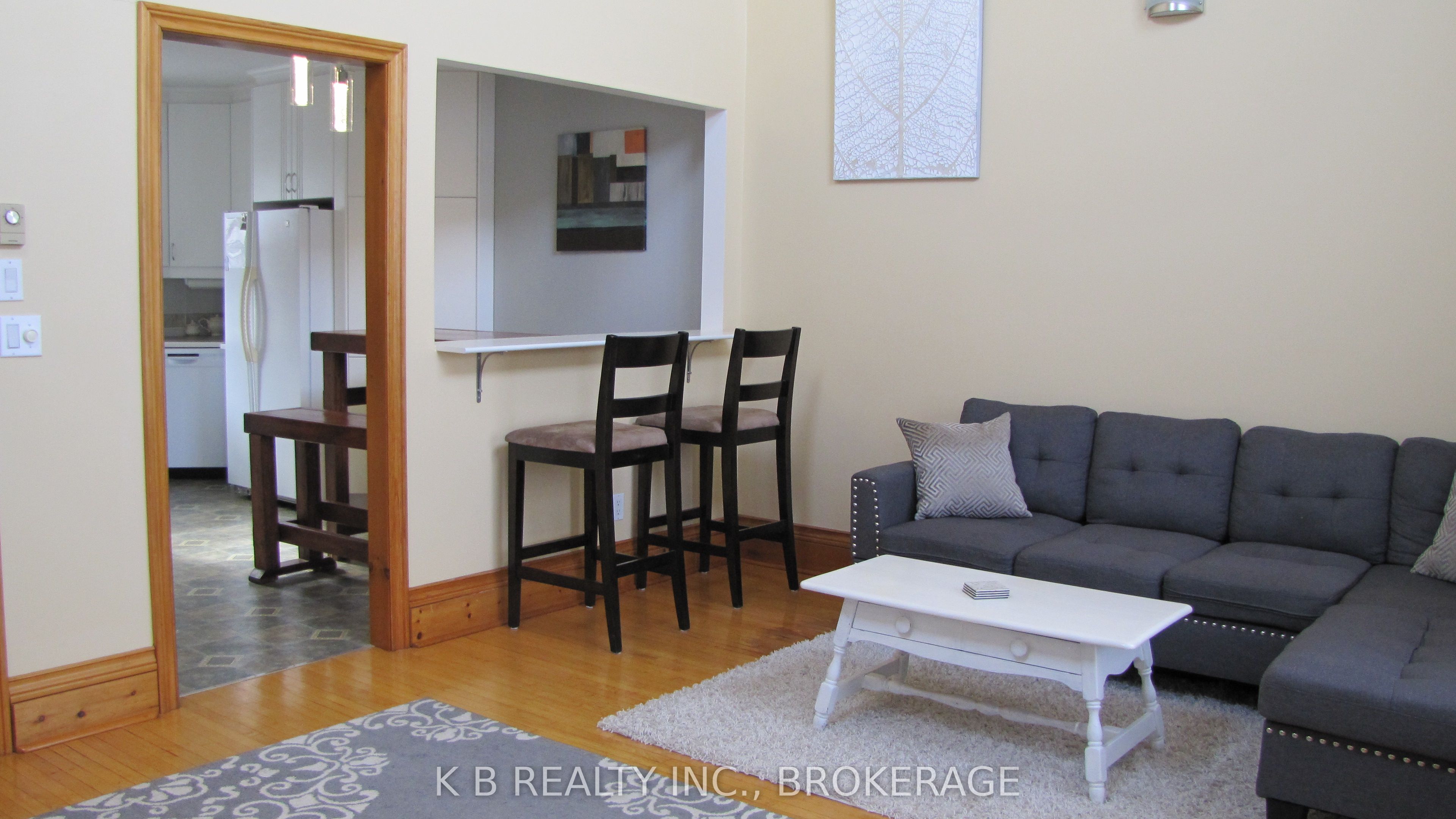 166 Queen Street Property Photo 21