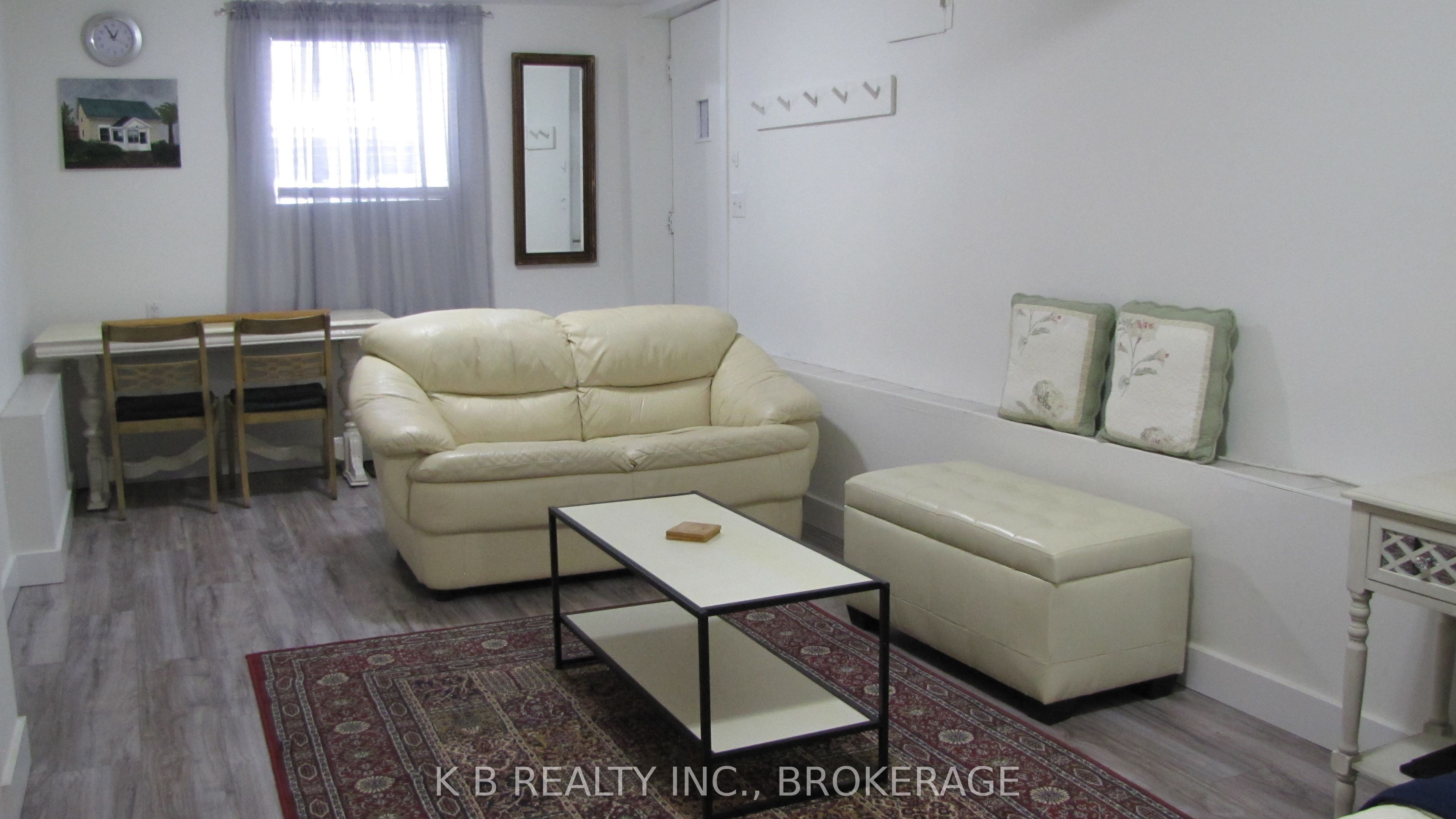 166 Queen Street Property Photo 31