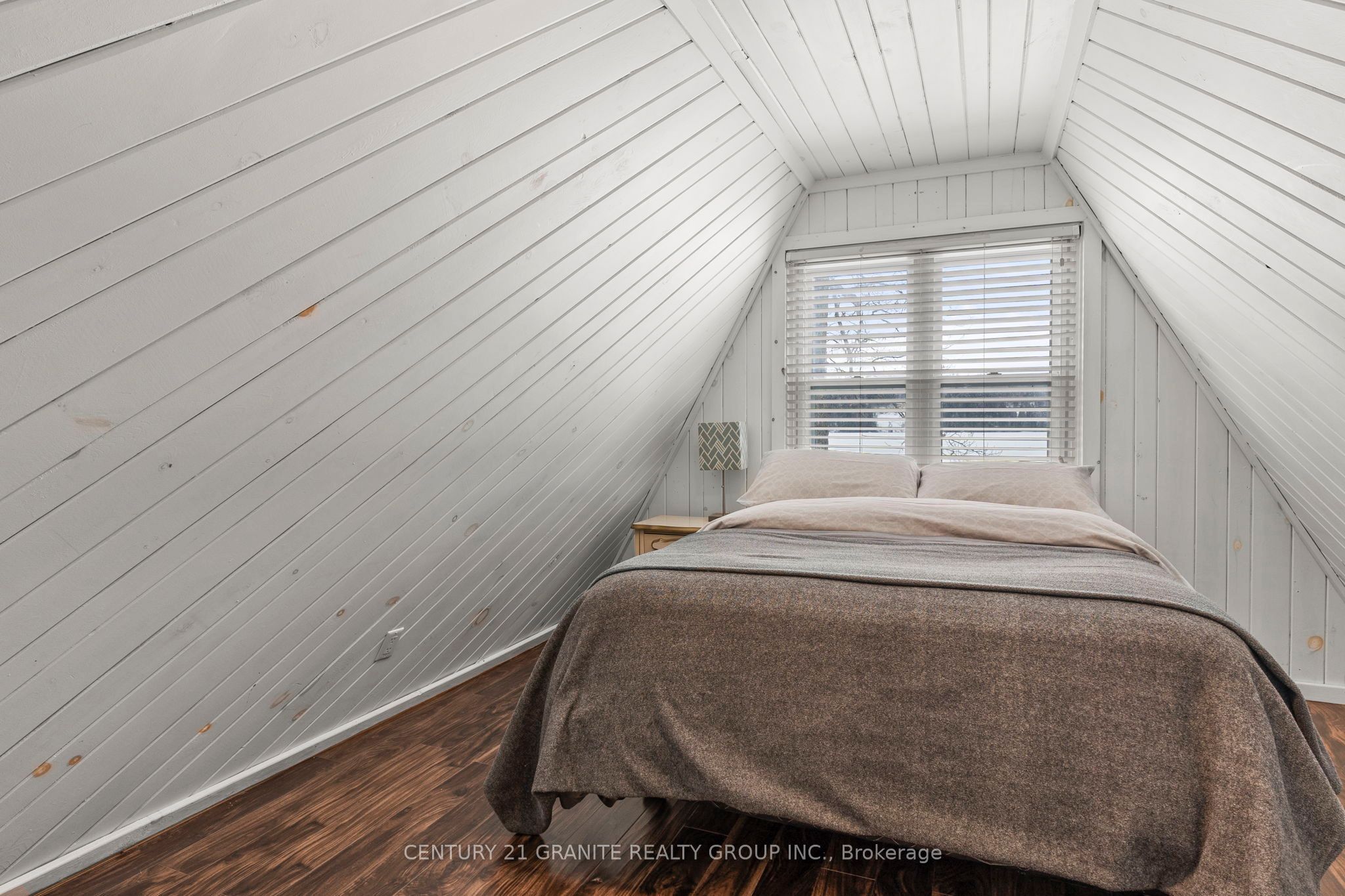 203 Faradale Dr Property Photo 13
