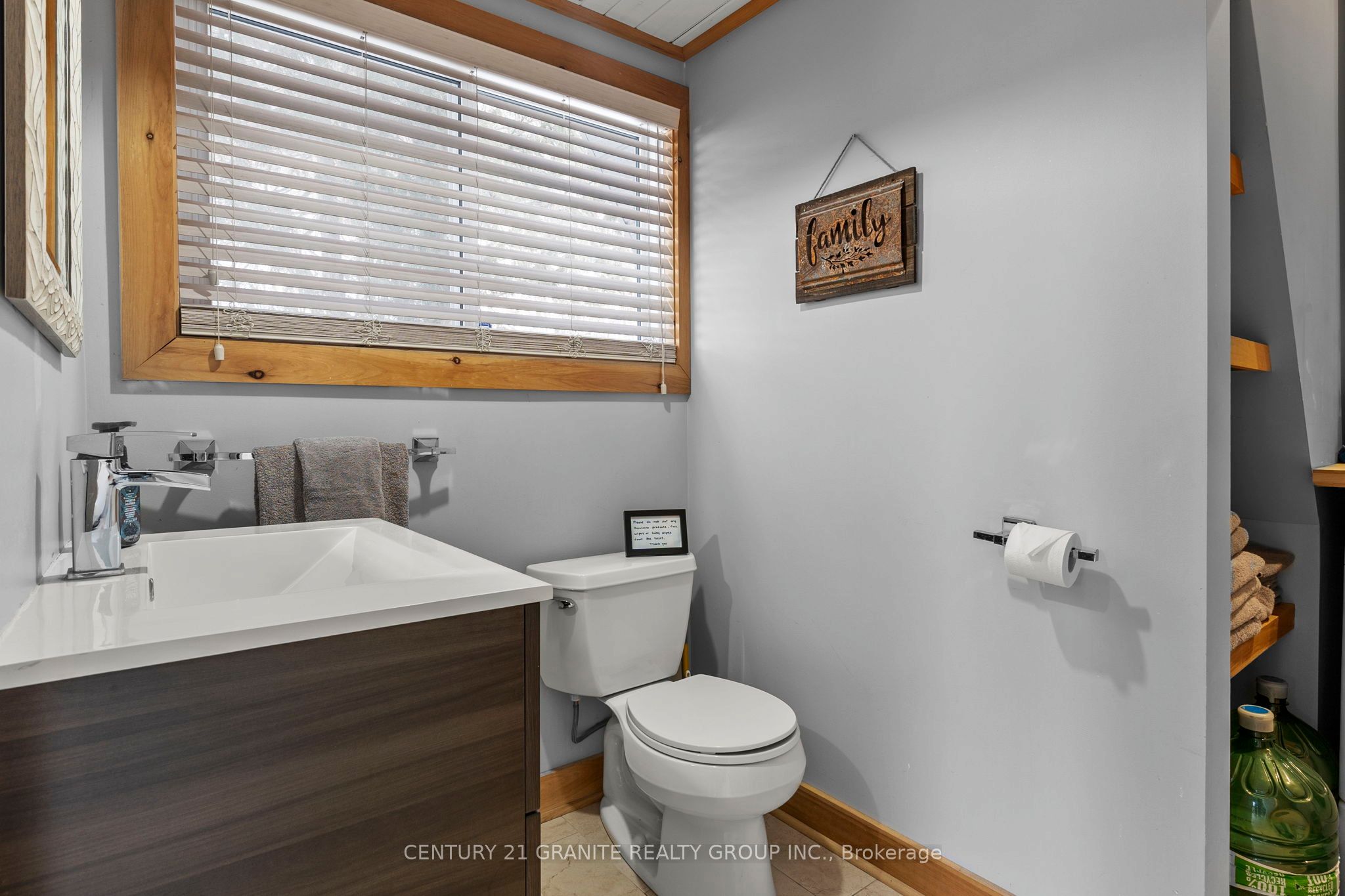 203 Faradale Dr Property Photo 20