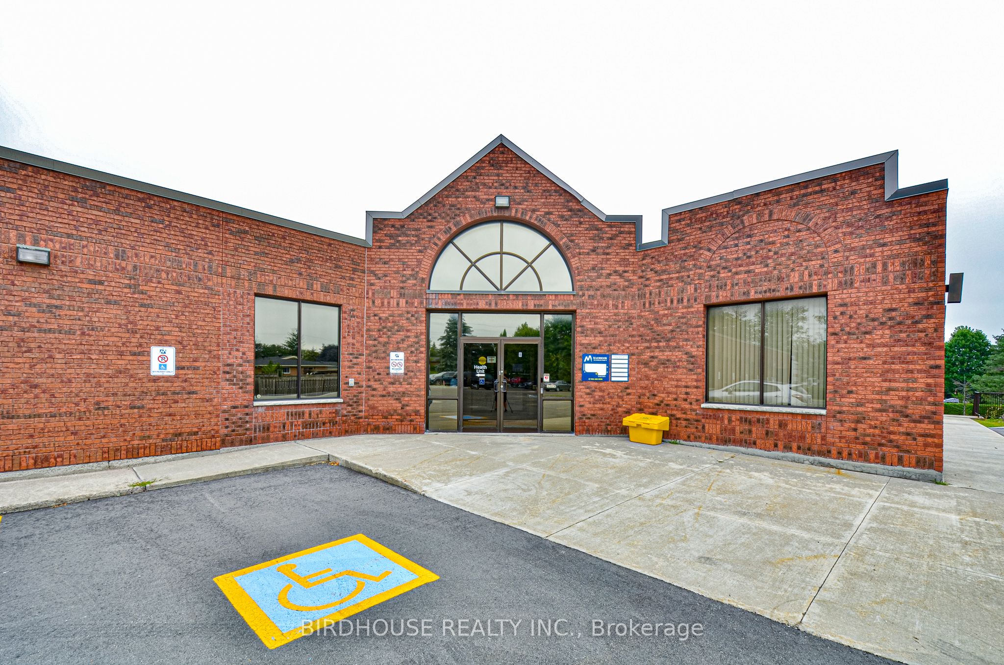 #3-2200sqft - 108 Angeline Street Property Photo 3