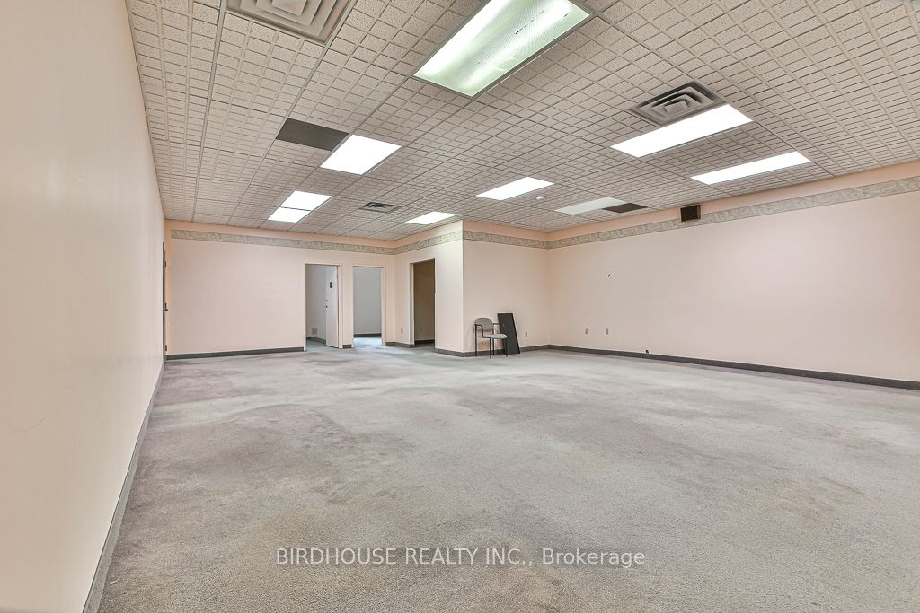 #3-2200sqft - 108 Angeline Street Property Photo 9