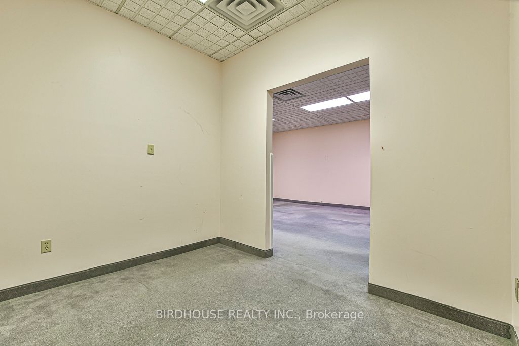 #3-2200sqft - 108 Angeline Street Property Photo 10