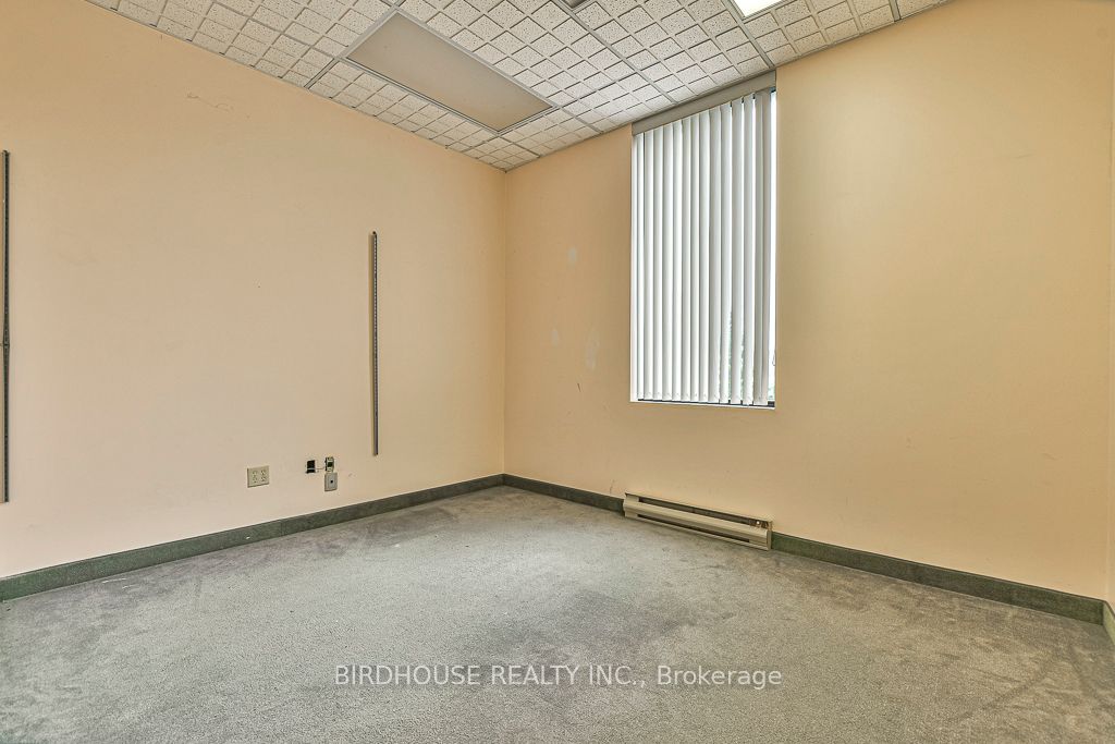 #3-2200sqft - 108 Angeline Street Property Photo 12
