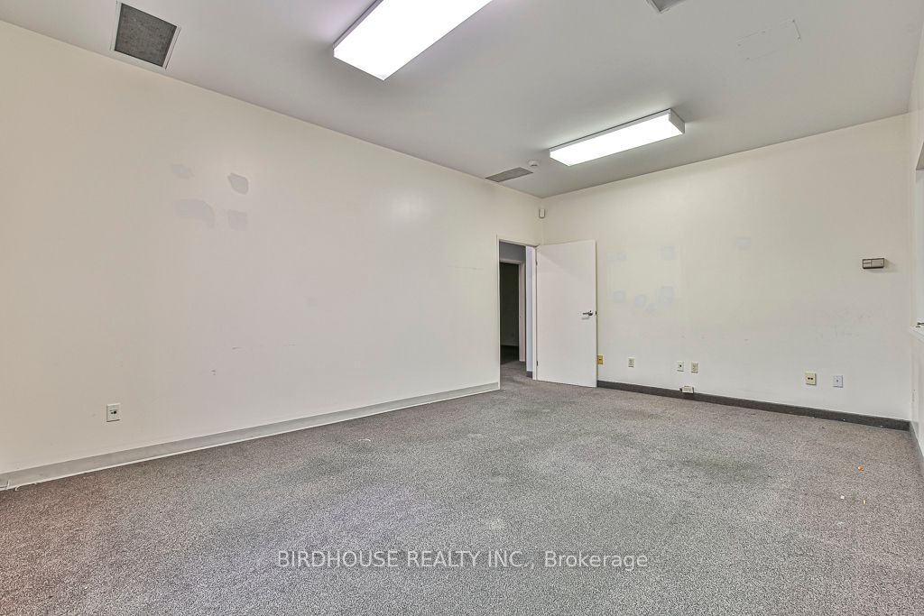 #4-2138sqft - 108 Angeline Street Property Photo 6