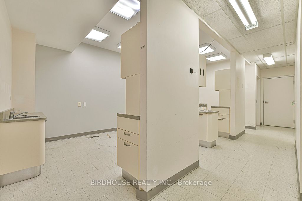 #4-2138sqft - 108 Angeline Street Property Photo 8