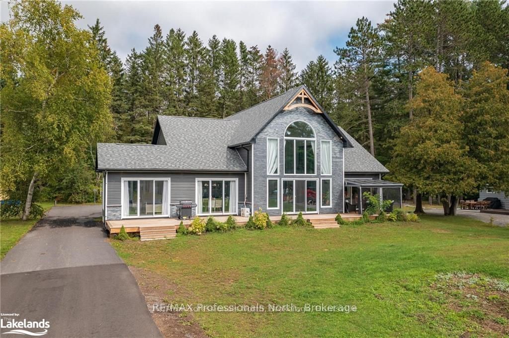 379 Santas Village Road Property Photo 1
