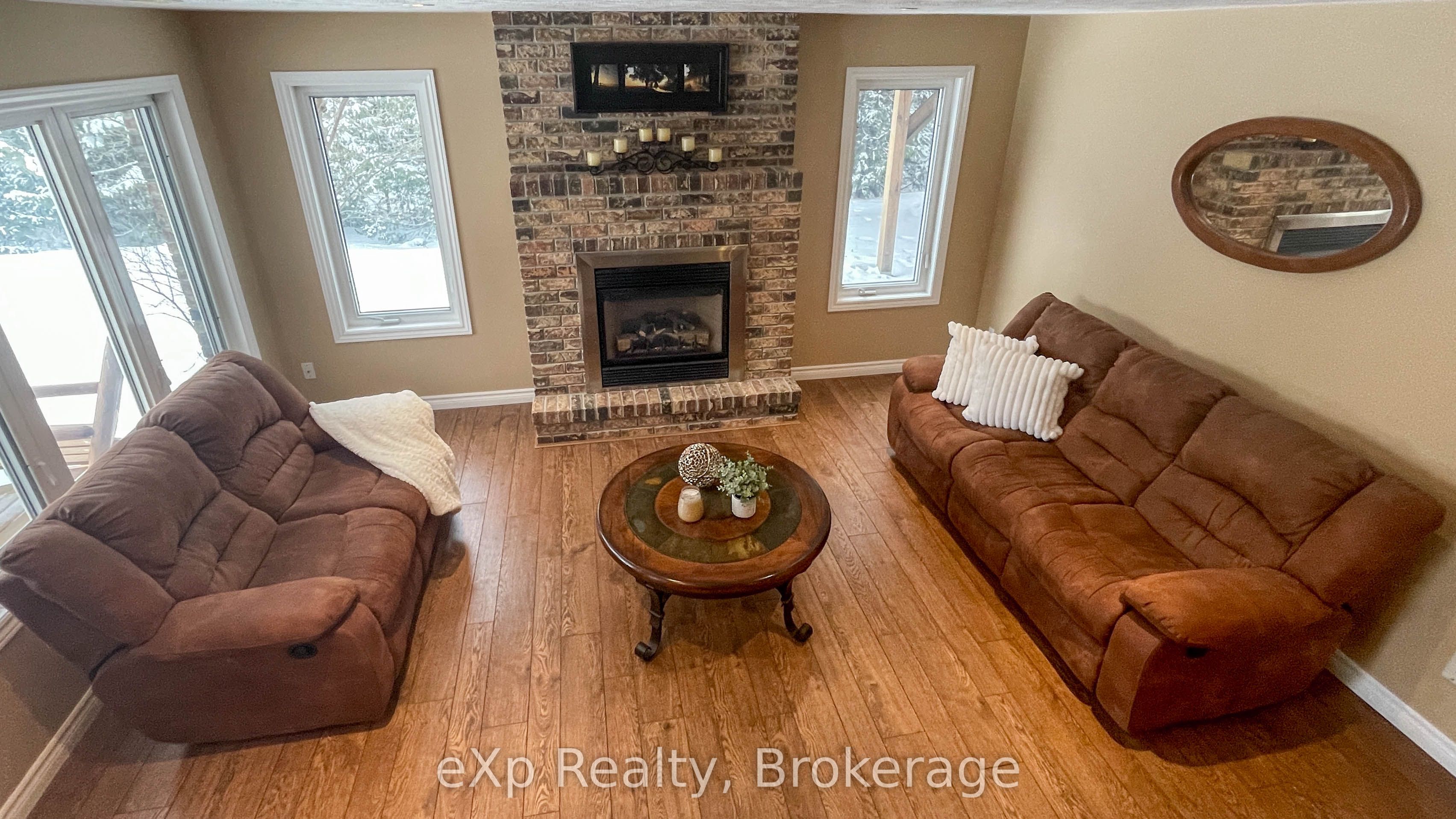 98 Birch Street Property Photo 7