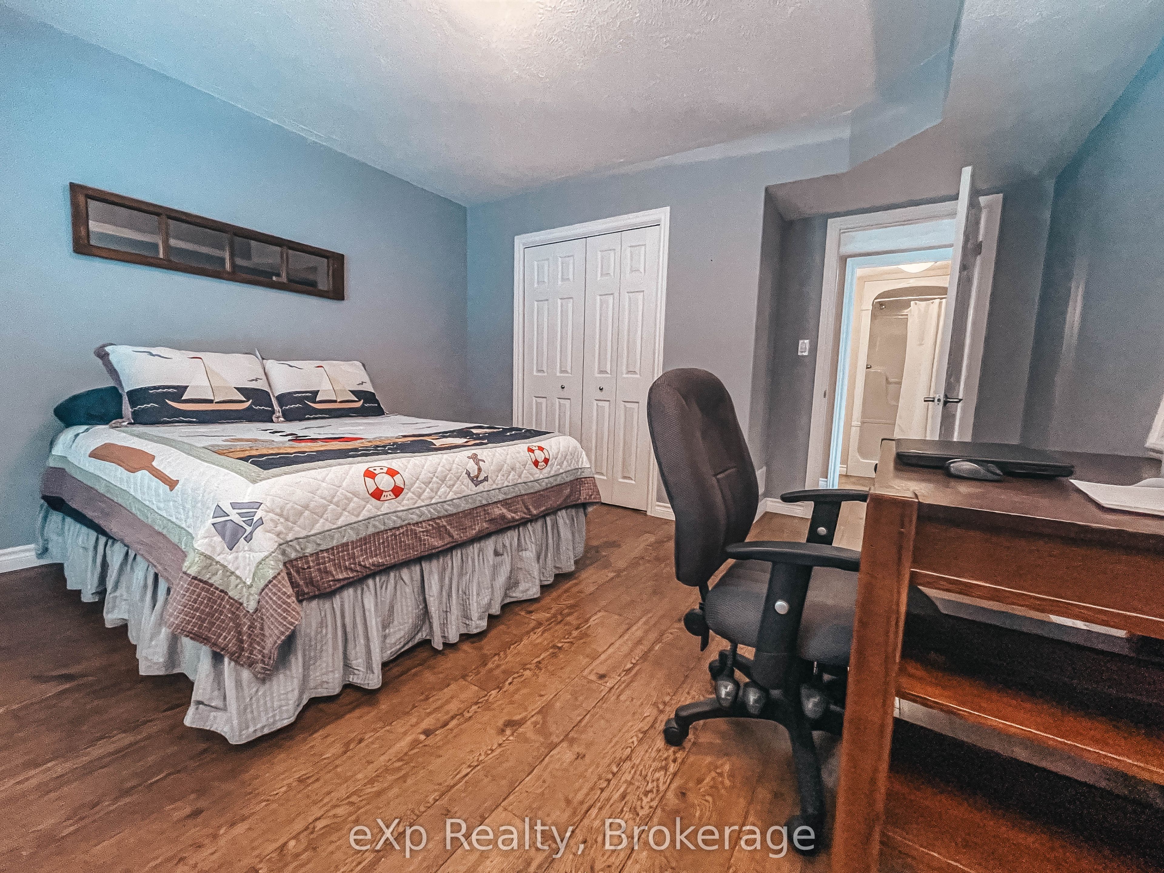 98 Birch Street Property Photo 10