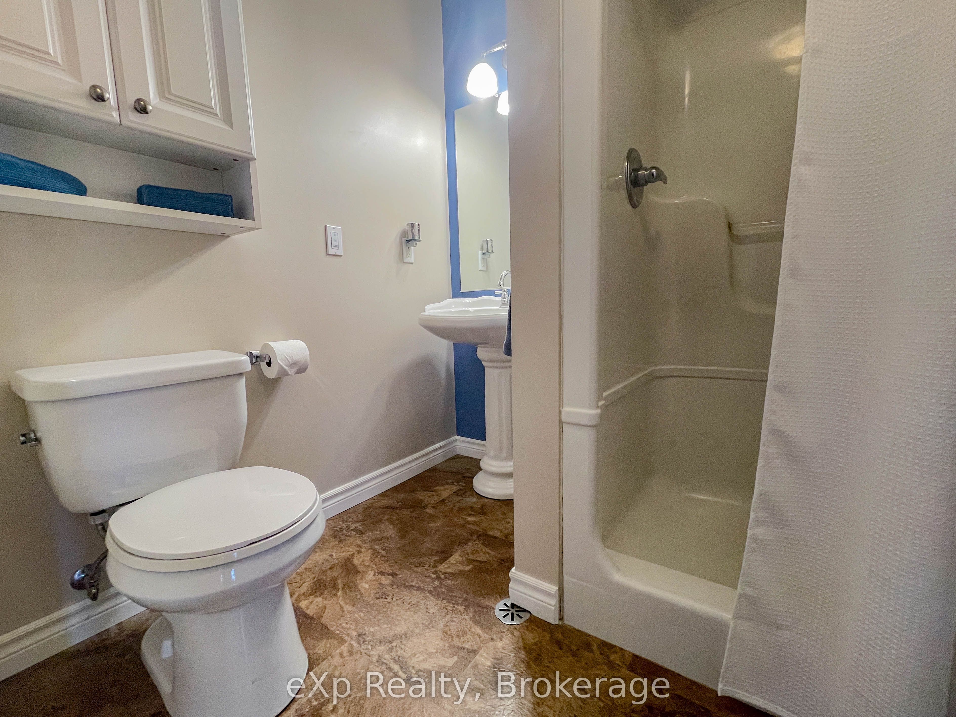 98 Birch Street Property Photo 11