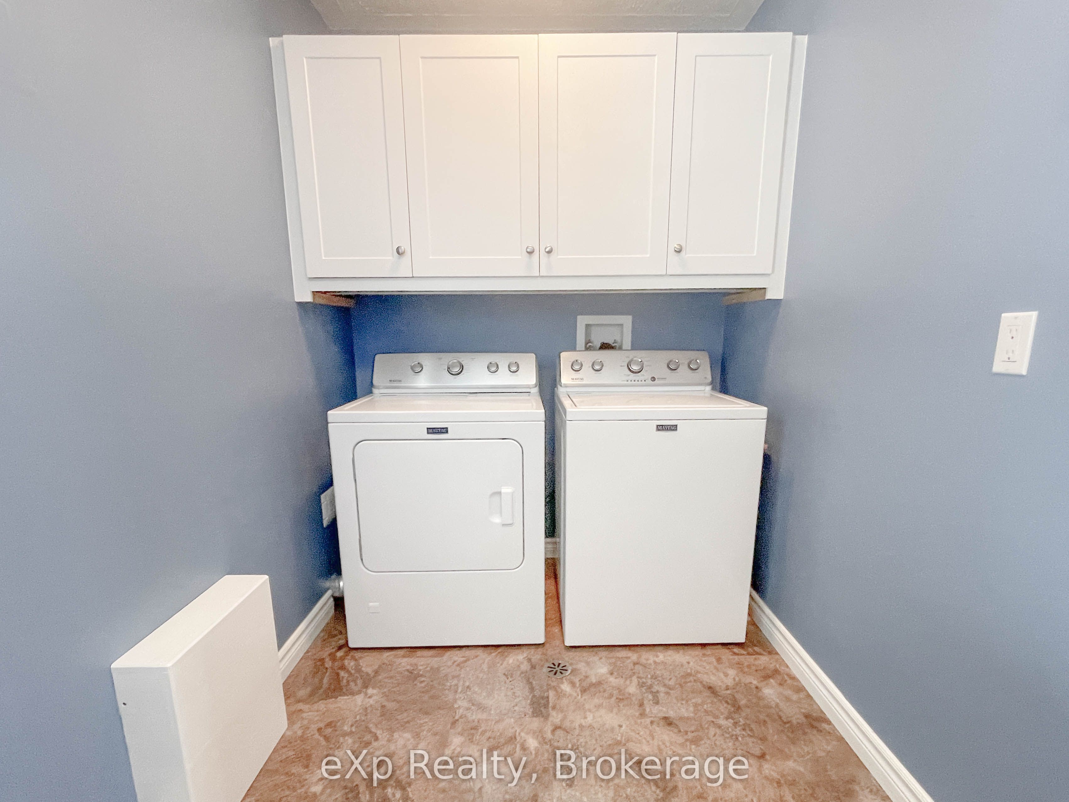 98 Birch Street Property Photo 13