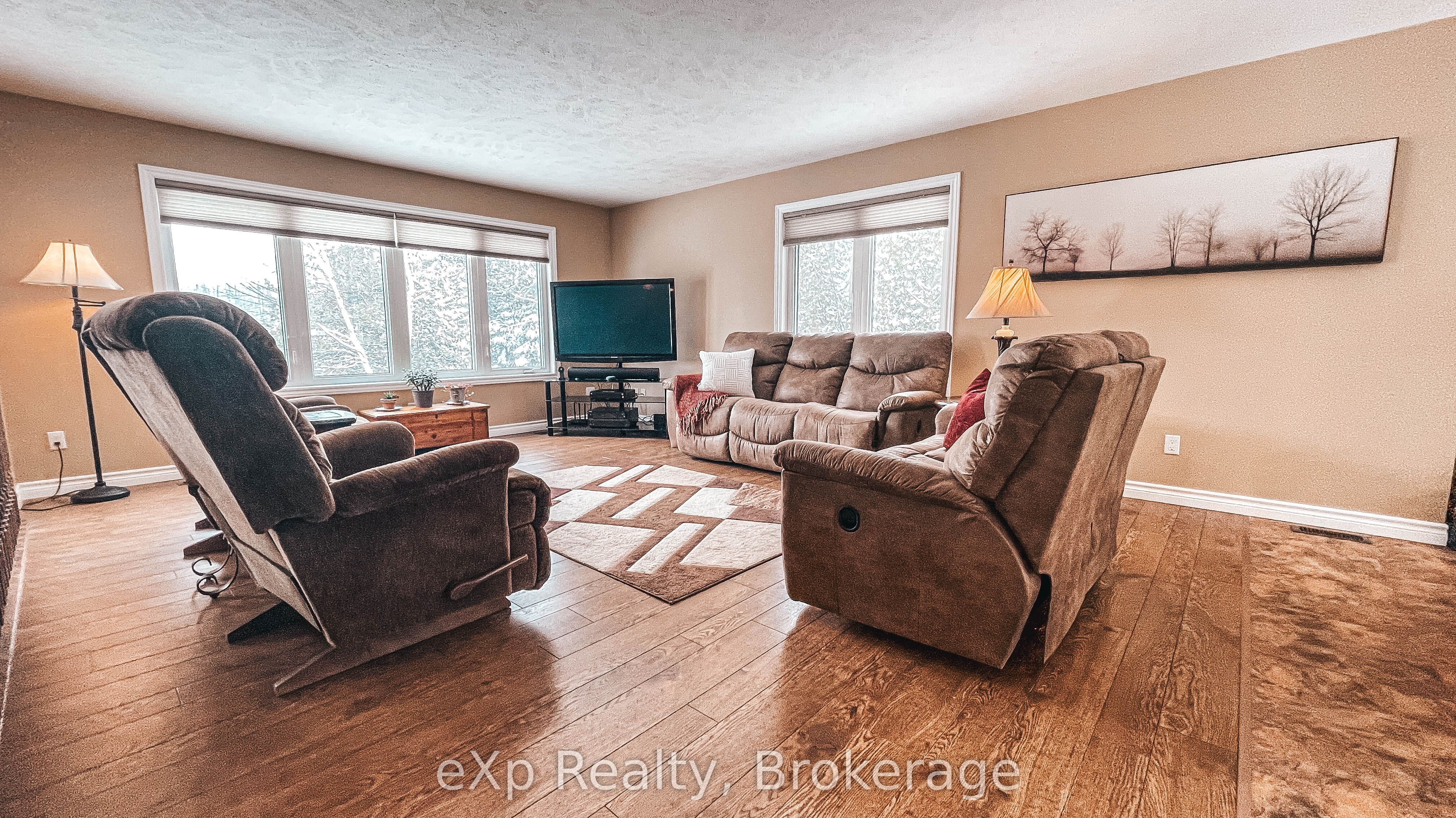 98 Birch Street Property Photo 15