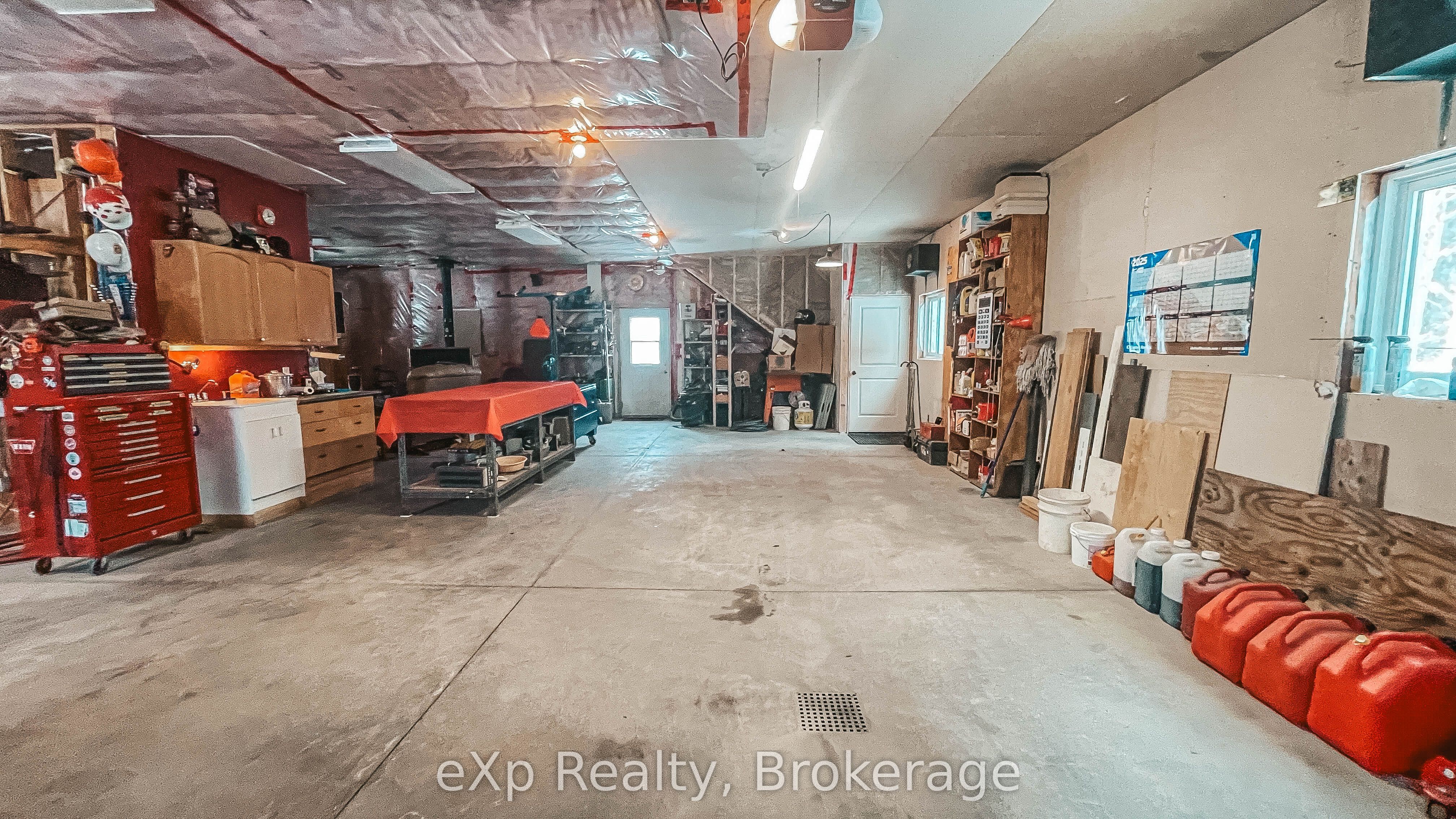 98 Birch Street Property Photo 33
