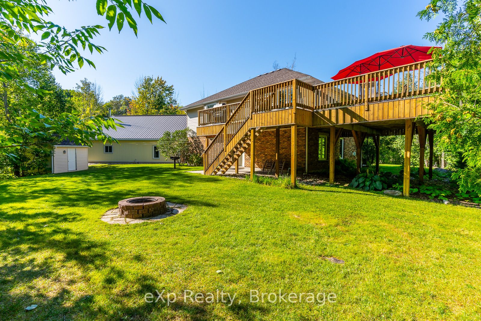 98 Birch Street Property Photo 38