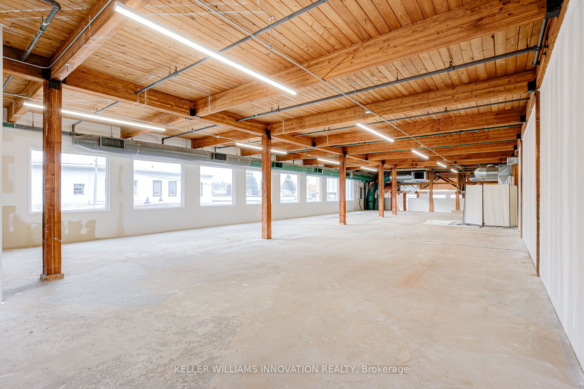#200 - 10 Church Street Property Photo 8