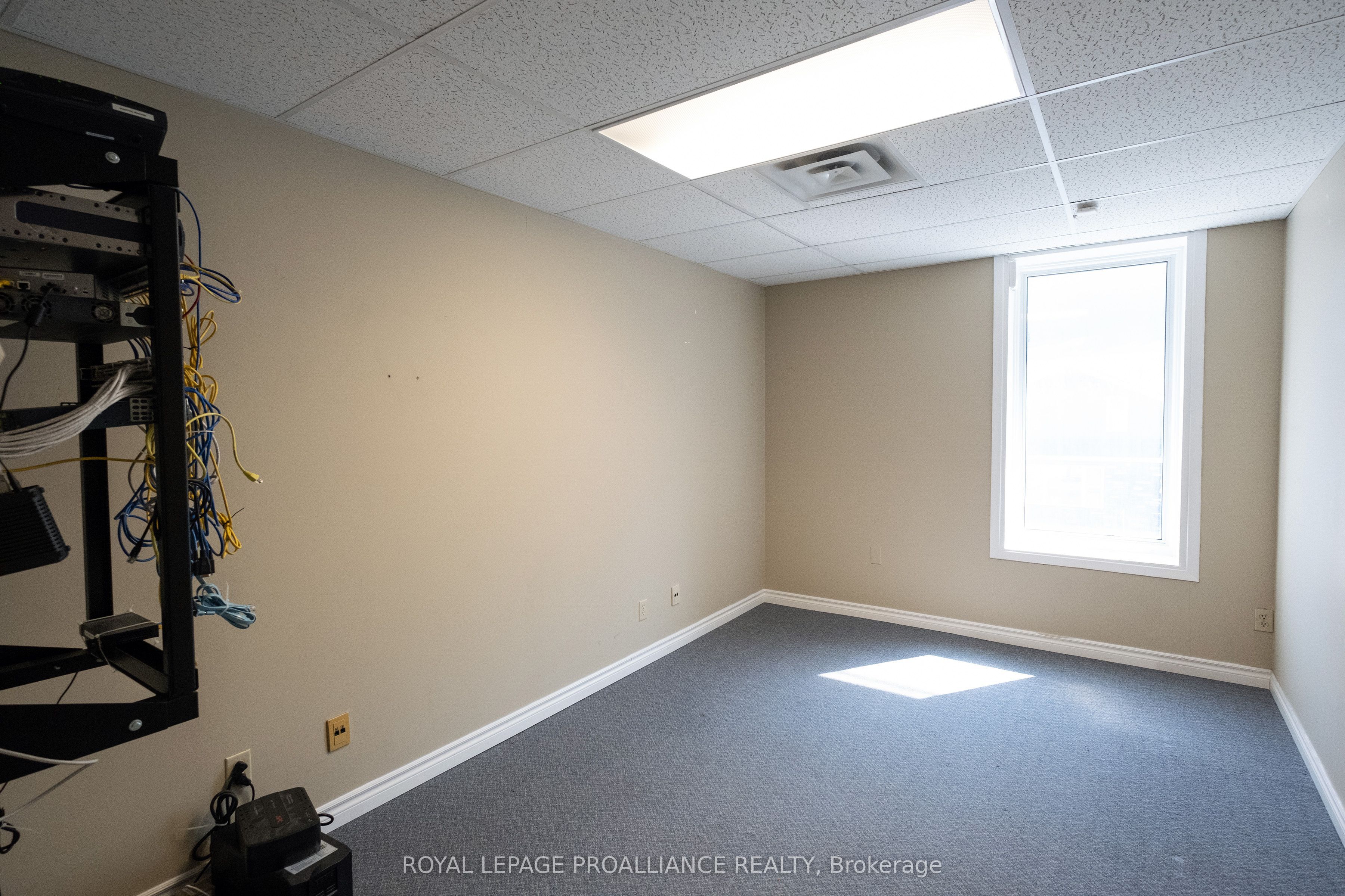 #b - 354 Pinnacle Street Property Photo 5