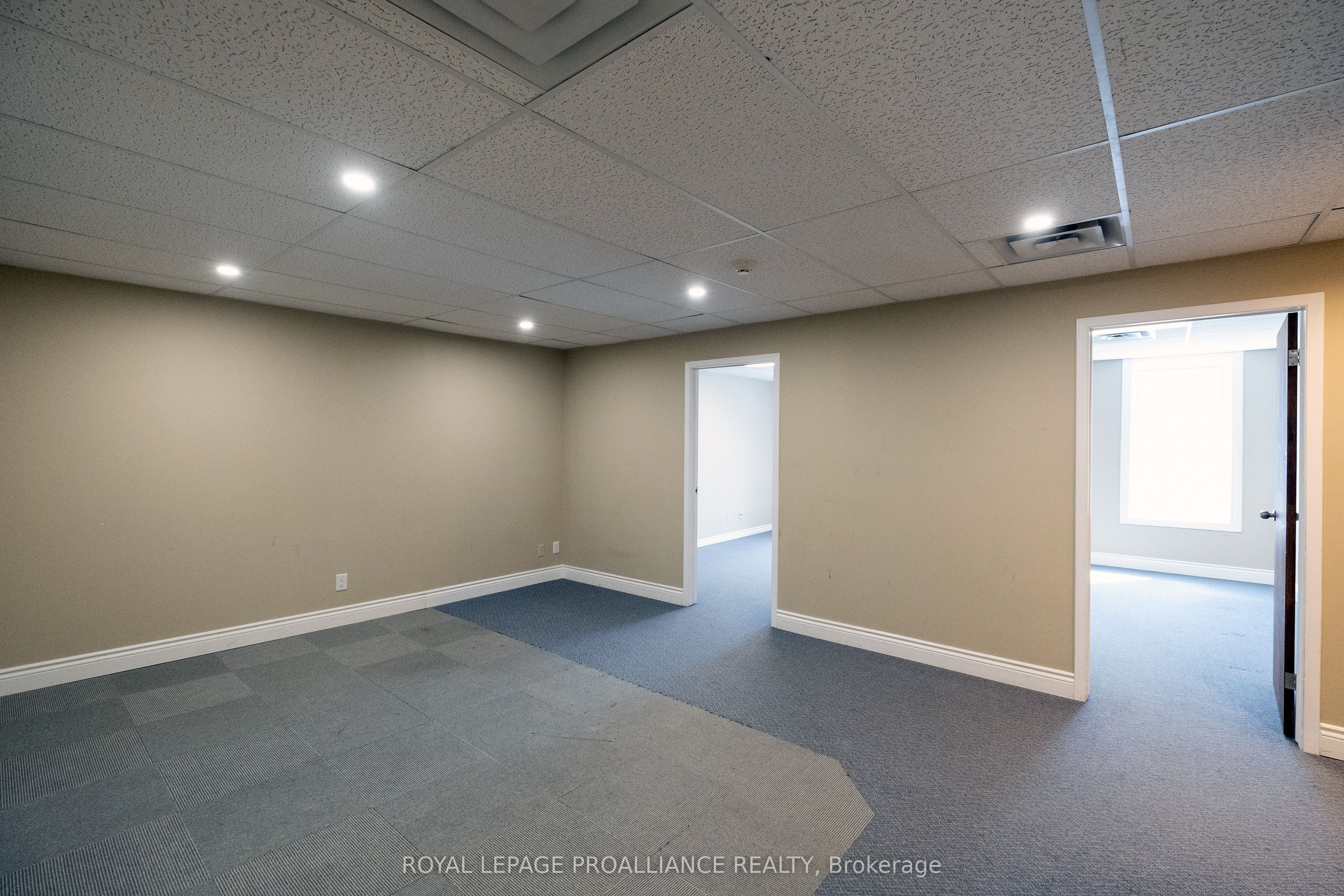 #b - 354 Pinnacle Street Property Photo 7