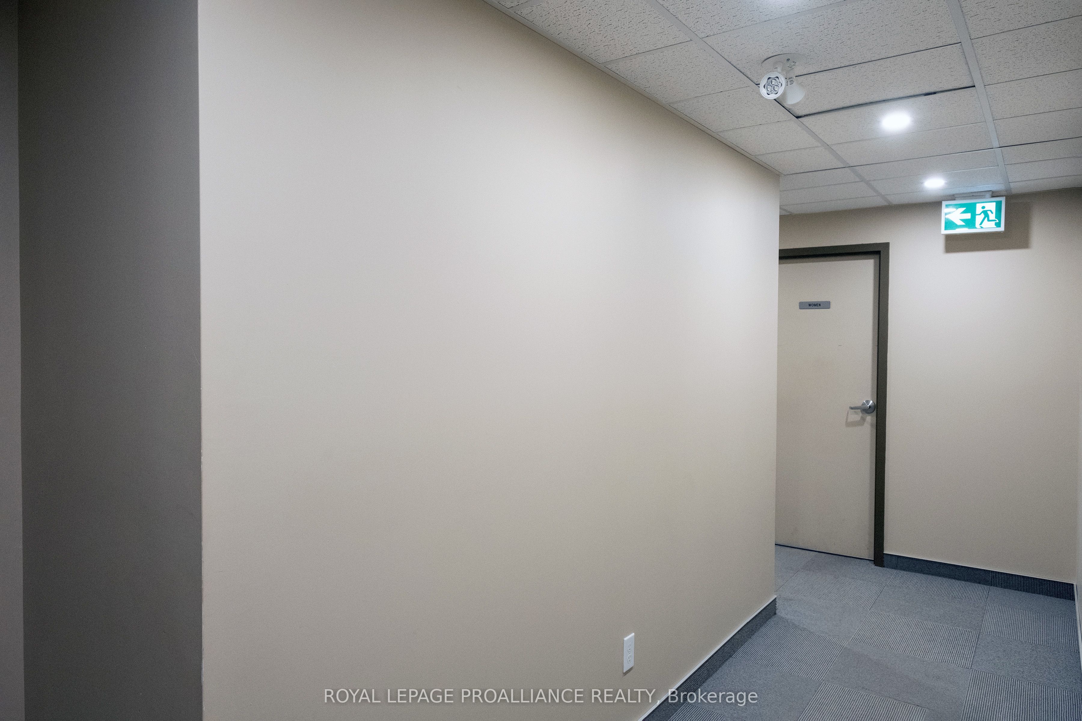 #b - 354 Pinnacle Street Property Photo 11
