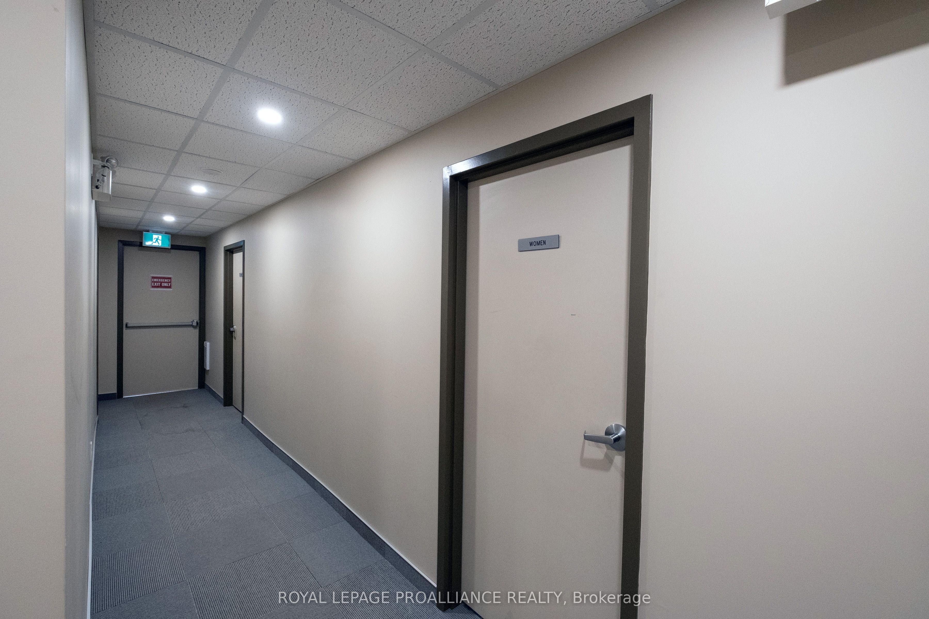 #b - 354 Pinnacle Street Property Photo 12