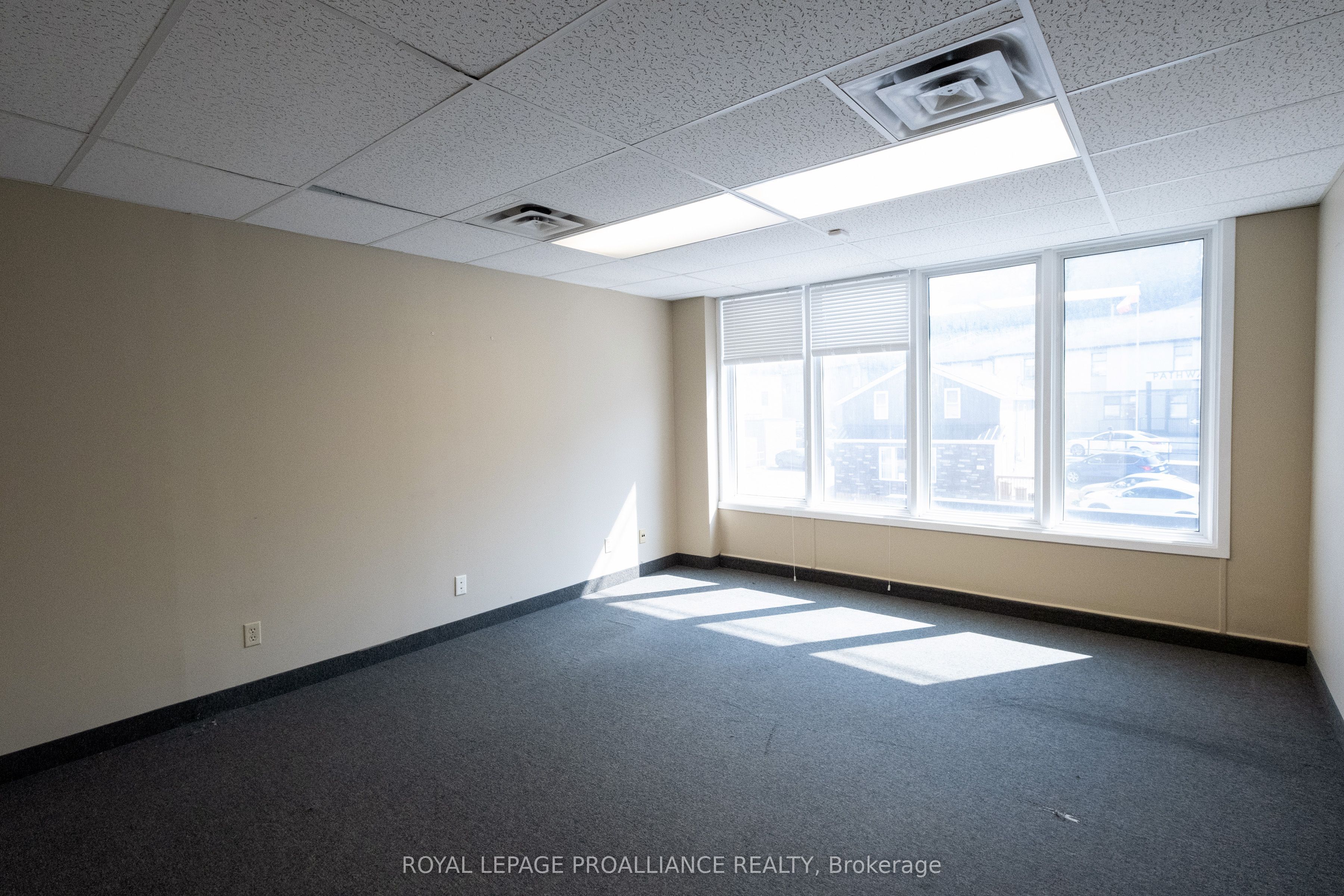 #b - 354 Pinnacle Street Property Photo 20