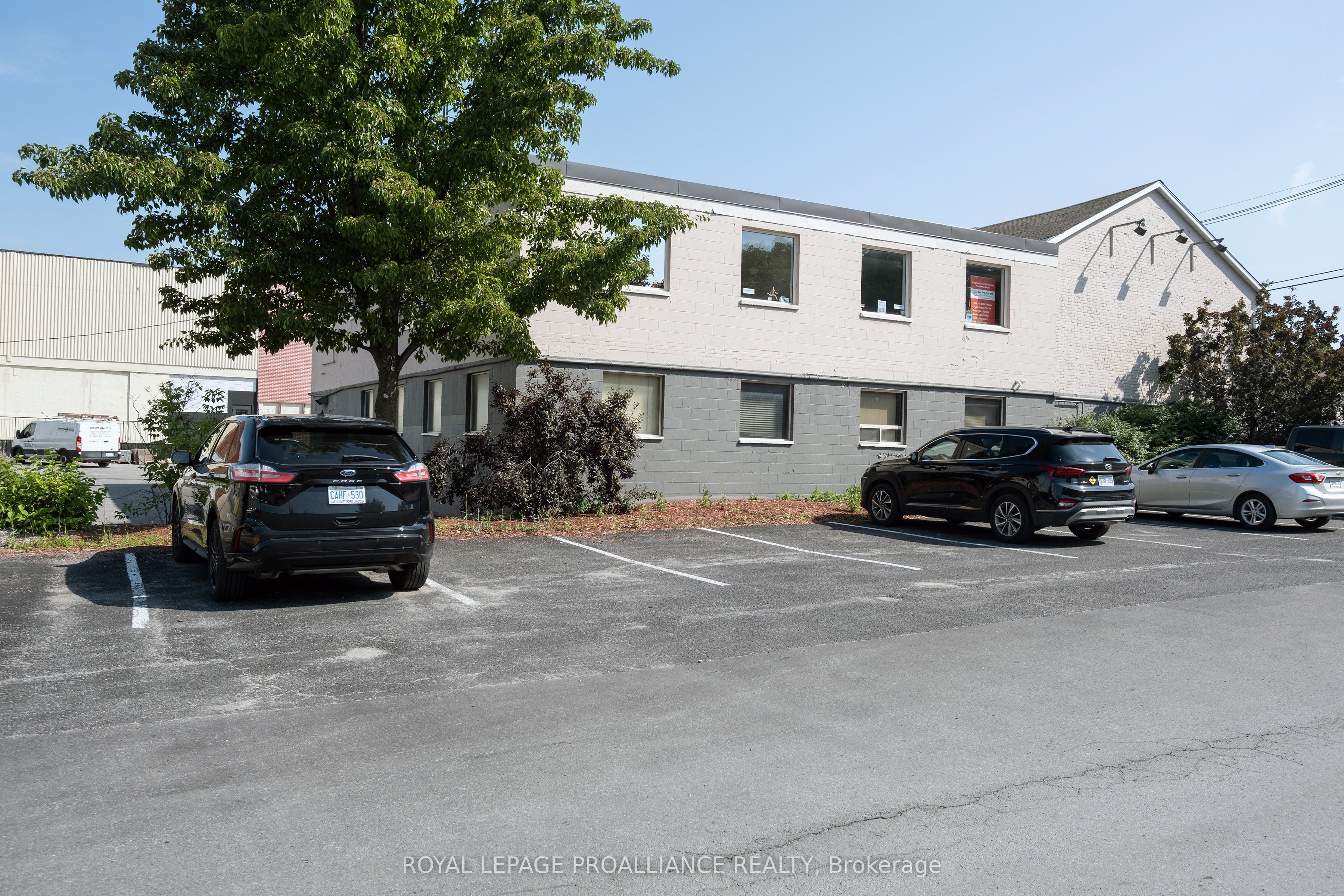 #b - 354 Pinnacle Street Property Photo 21